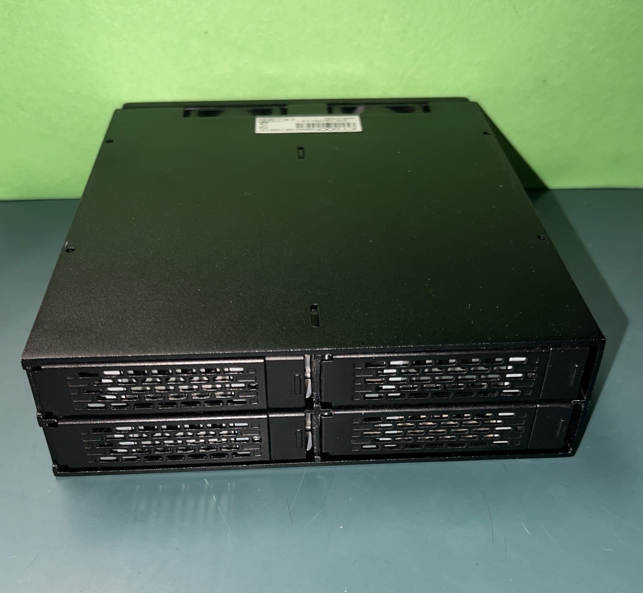 ICY DOCK Storage MB994SP-4SB-1 4x2.5inch SSD HD 1 x 5.25inch Bay SATA