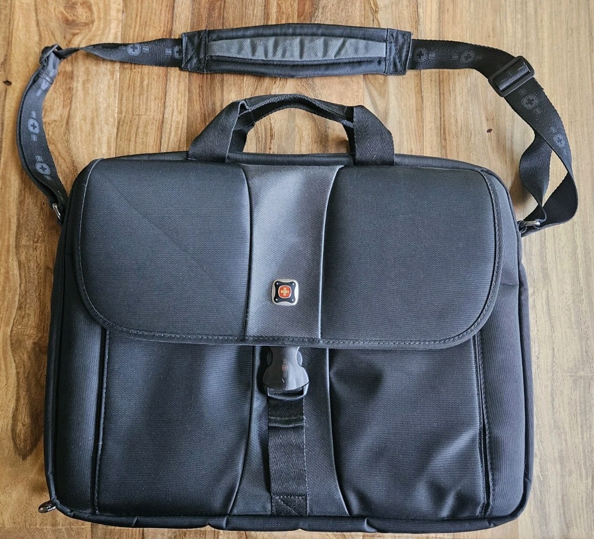 SwissGear Wenger  Laptop Bag Briefcase Sierra Shoulder Tote Black Compartment