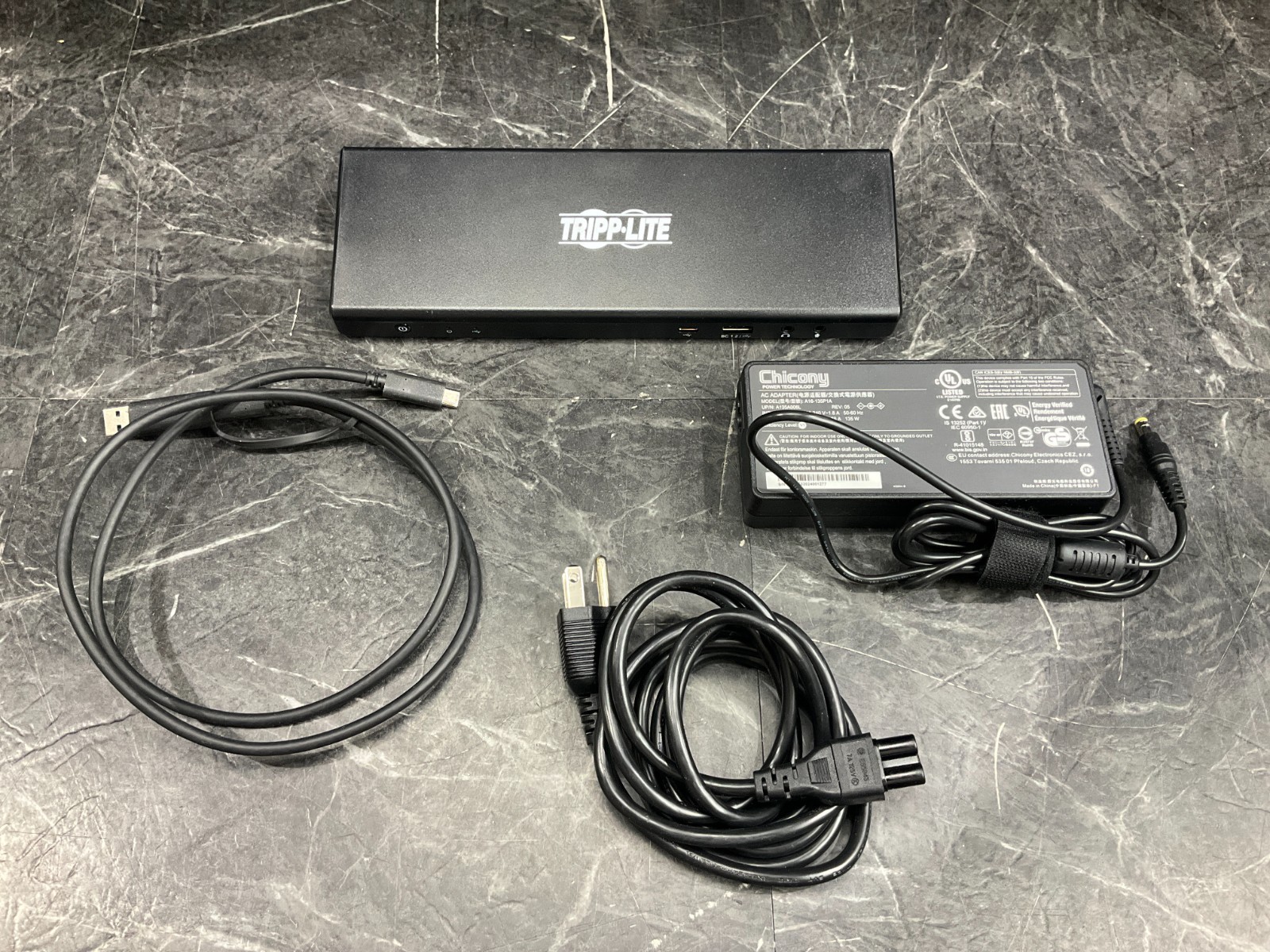 Tripp Lite USB-C Docking Station U442-DOCK21-B ✅ ❤️️ ✅ ❤️ NEW ✅ ❤️️ ✅ ❤️