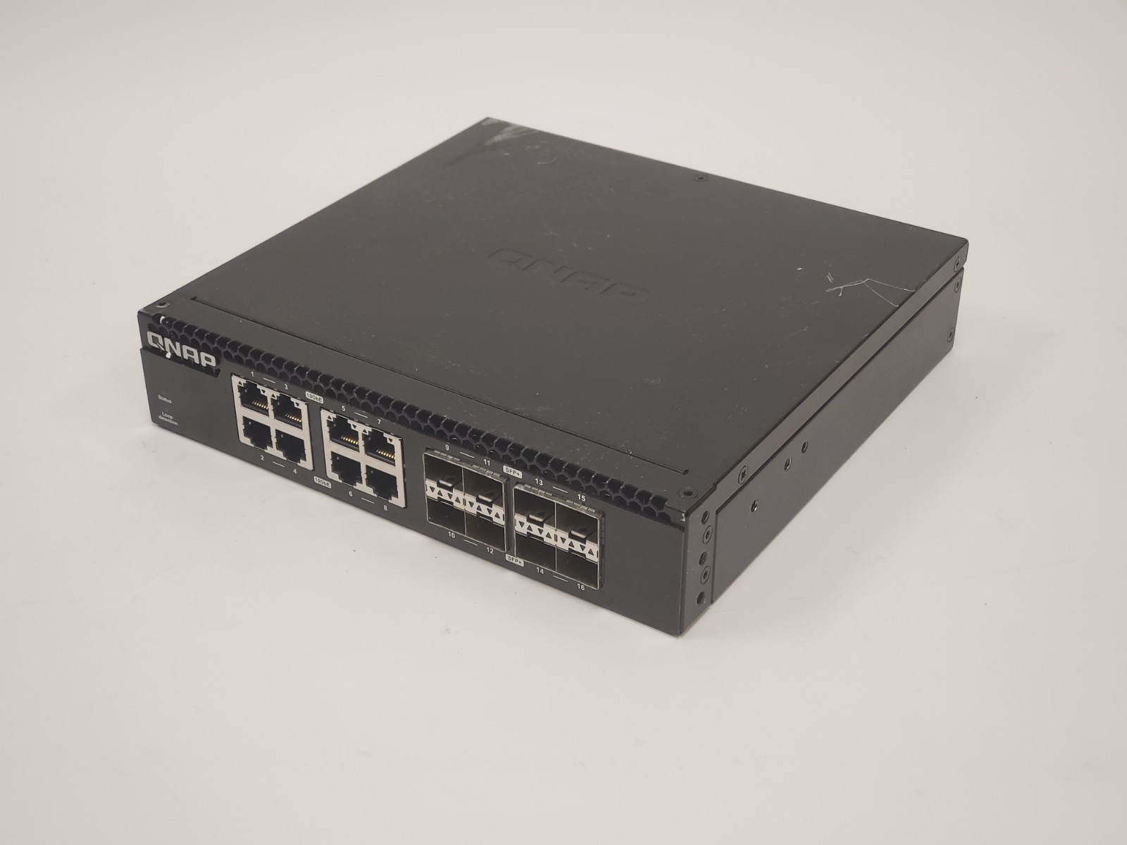 QNAP QSW-3216R-8S8T Ethernet Switch - Tested & Working *READ*
