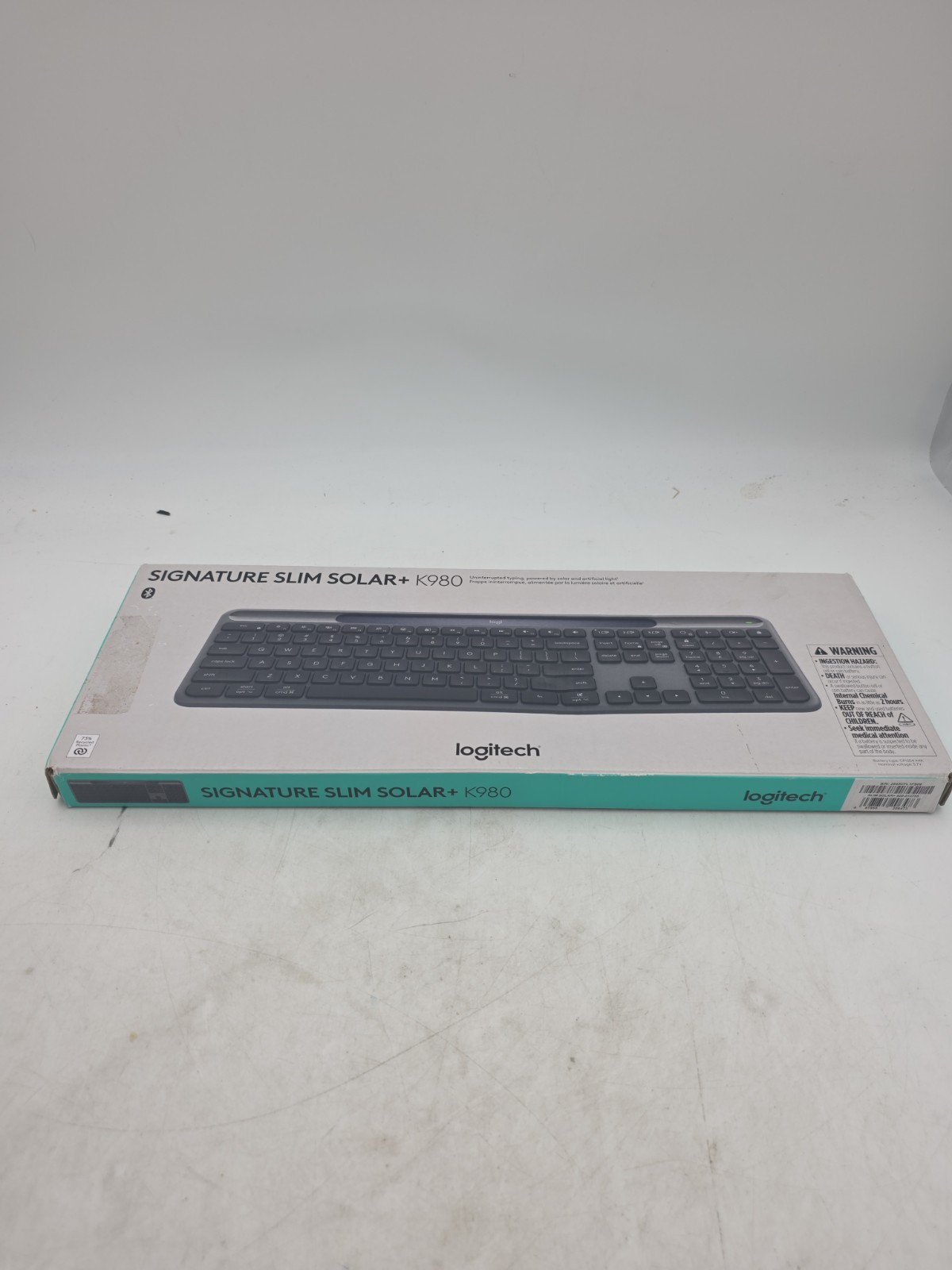 Logitech Signature Slim Solar+ Wireless Bluetooth Keyboard K980