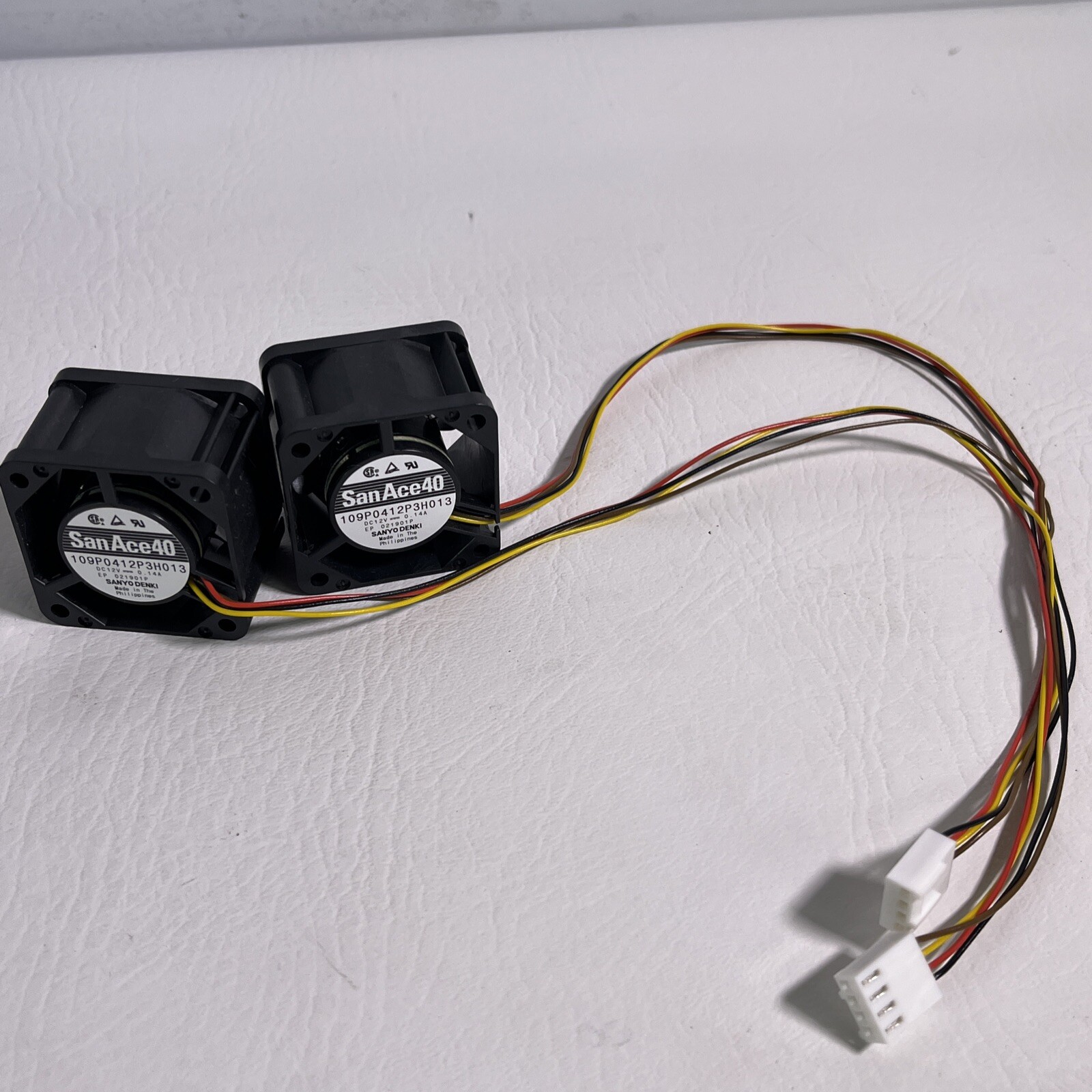 Lot 2x DC Cooling Fan SANYO DENKI 109P0412P3H013 SanAce 40/ DC 12v
