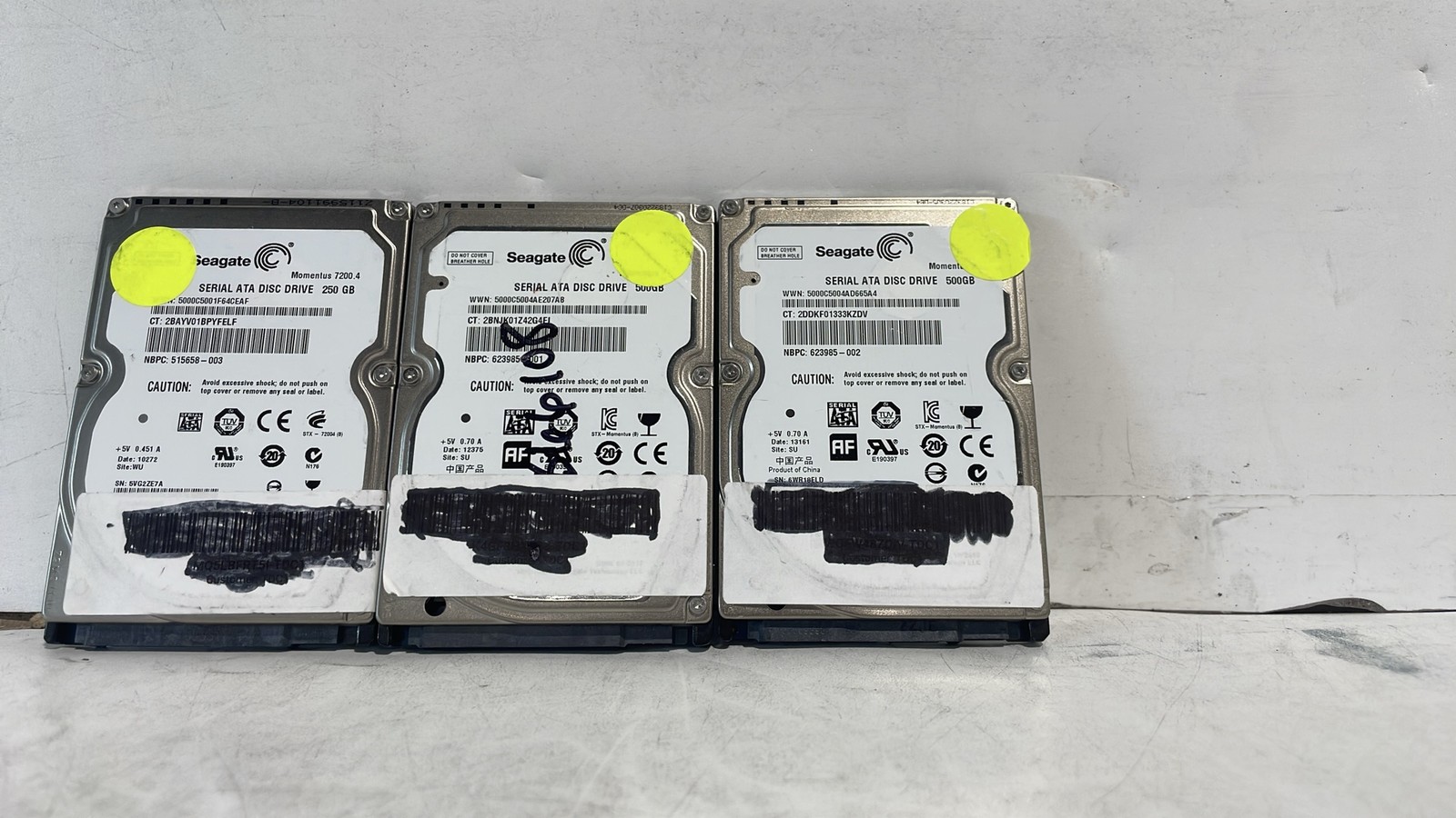 Seagate Serial ATA Disc Drive 250GB & 500GB 2.5'' Internal Hard Drive Lot of 3