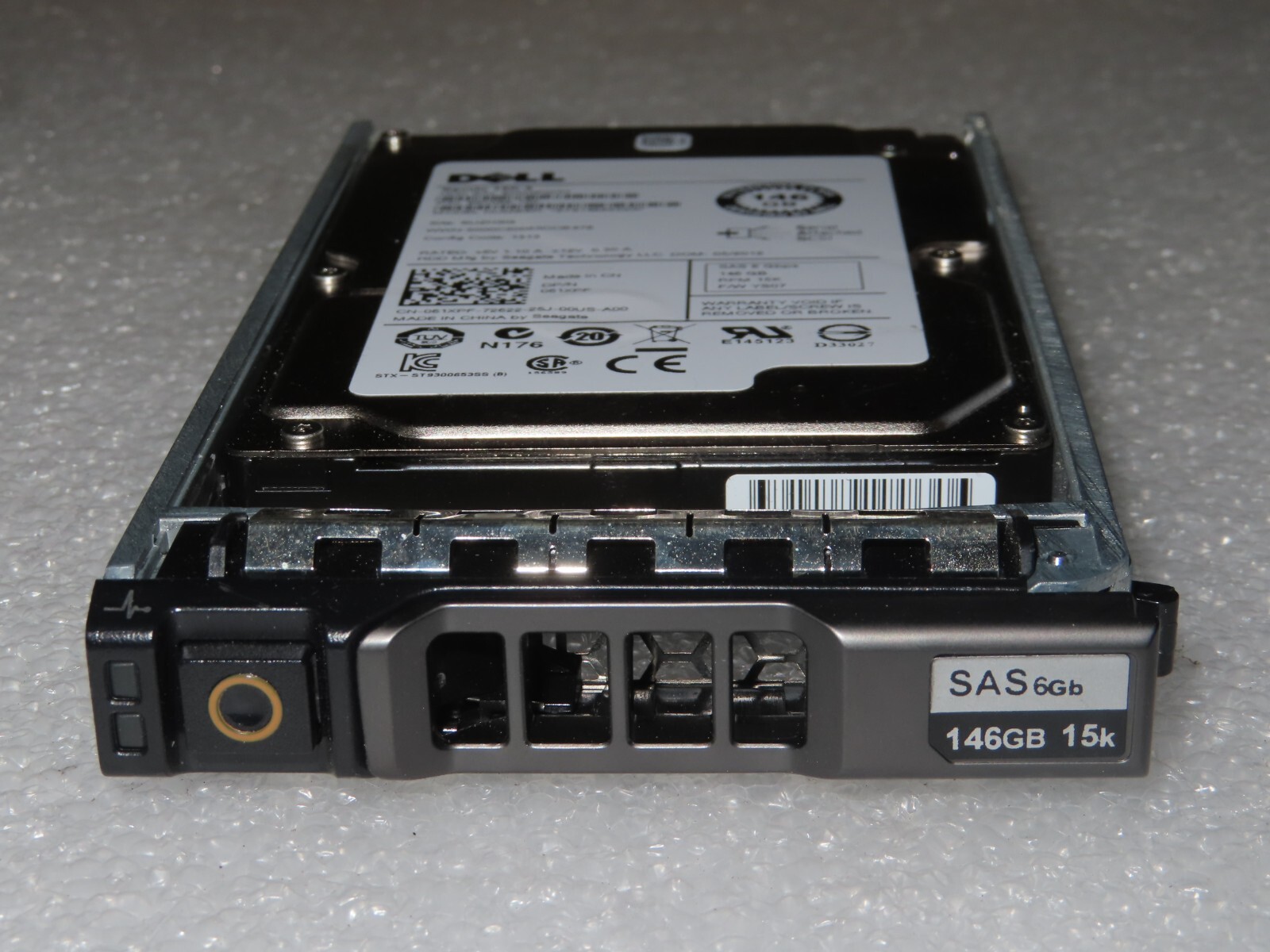 Dell Seagate 061XPF 146GB 15K 6GB/s SAS HDD ST9146853SS w/ Caddy