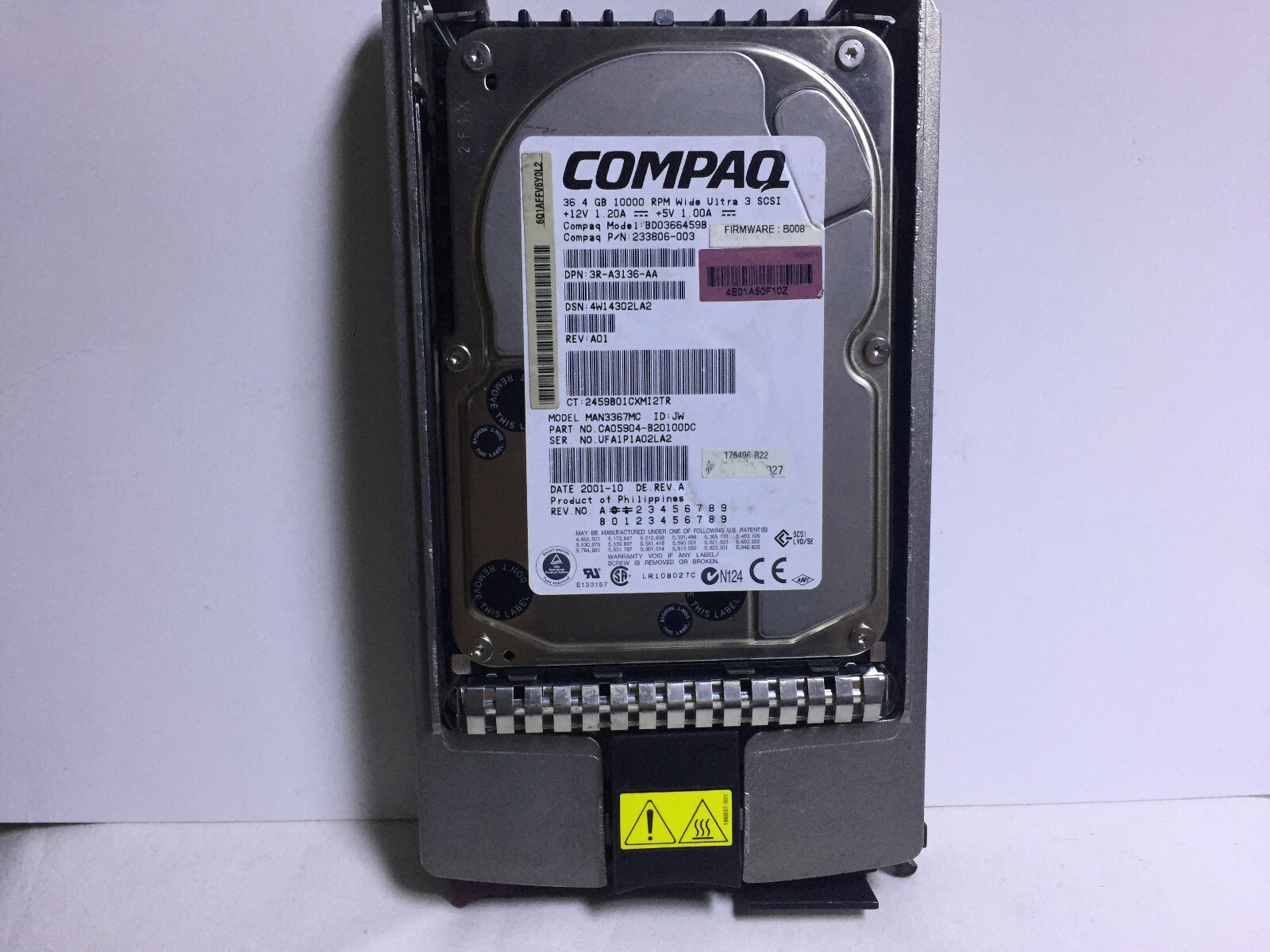 Compaq BD0366459B 36.4GB 10K 80pin SCSI 3.5 MAN3367MC Hard Disk Drive wCaddy