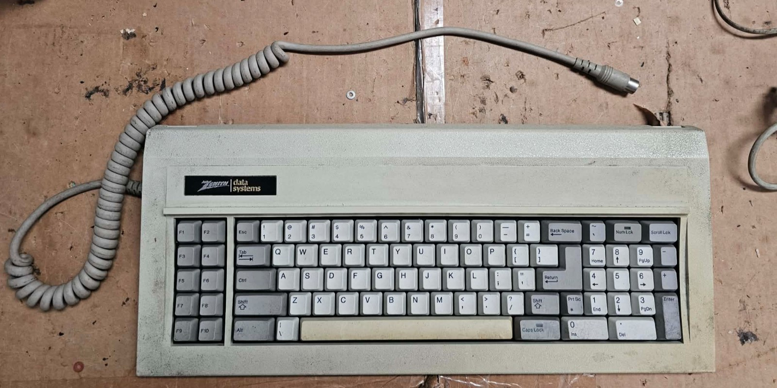 Rare Clean Vintage Retro Gaming Zenith Data Systems Z-150 Keyboard Green Alps