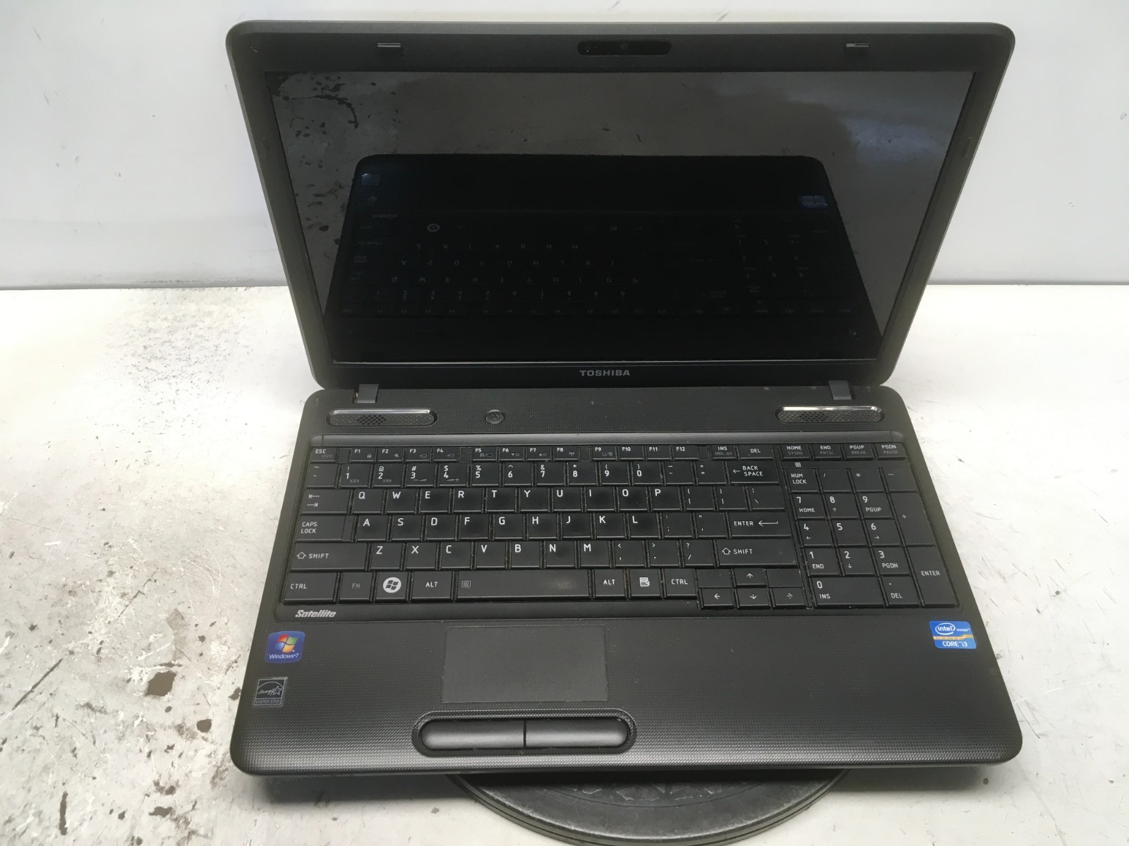 Toshiba Satellite C655-S5212 Intel i3-2310M 2.1GHz 8 GB NO HDD No Batt