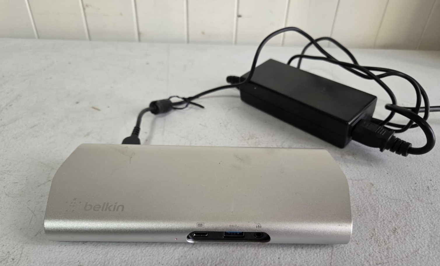 Belkin F4U093 USB-C 3.1 4K HD Express Dock Station w/ Power Adapter Working