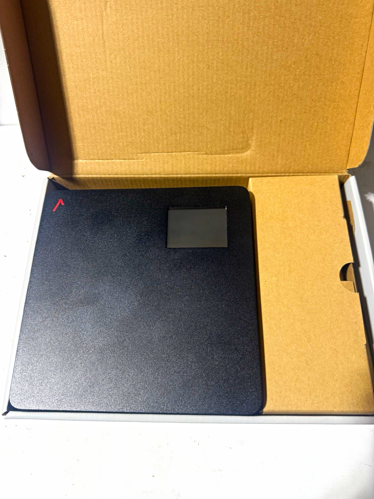 Verizon ASK-SFE116 LTE Network Extender 4G Cell Signal Booster Open Box