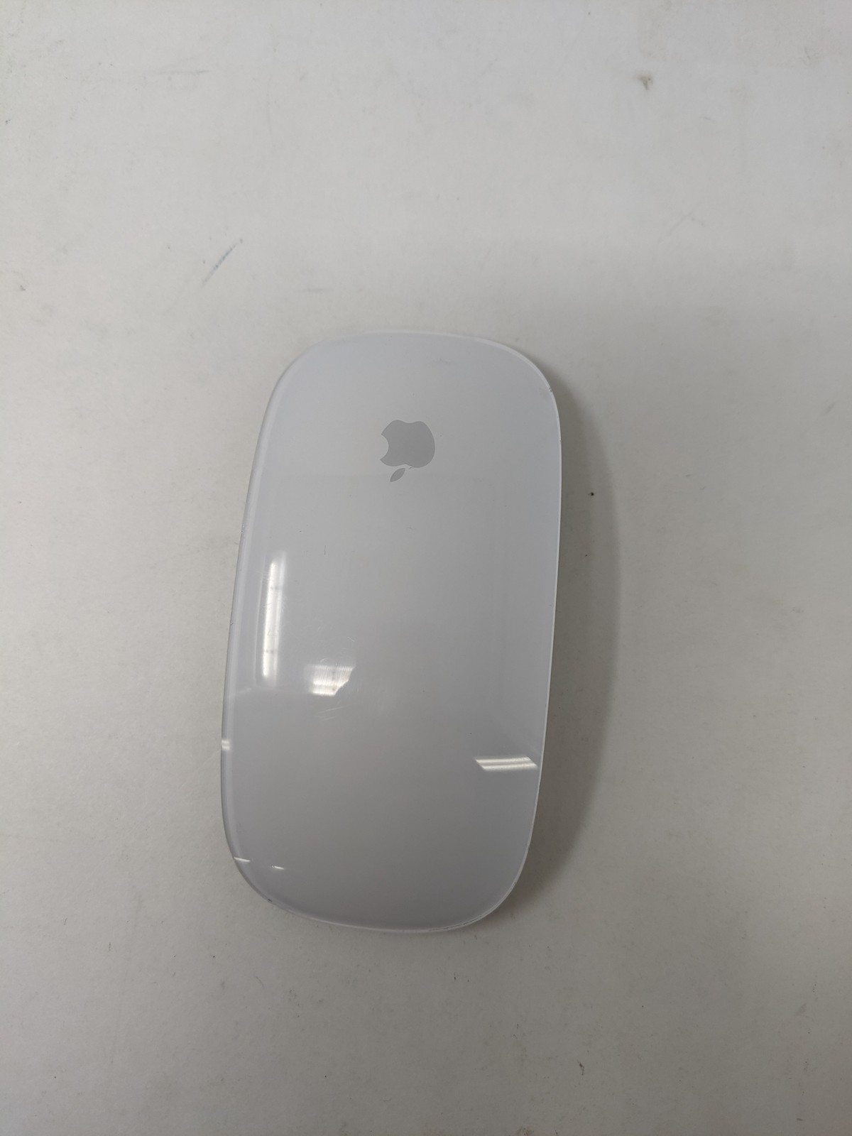 *NO ACC* Apple Magic Mouse Wireless Bluetooth Rechargeable White, Lightning