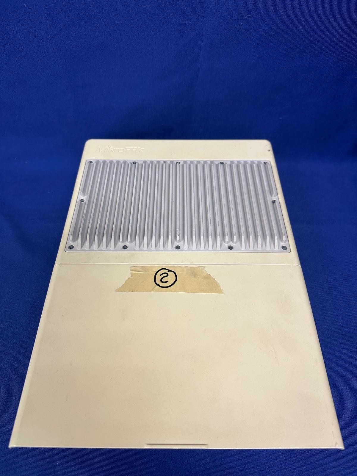 MikroTik CRS318-16P-2S+OUT netPower 16 - Powers On for repair