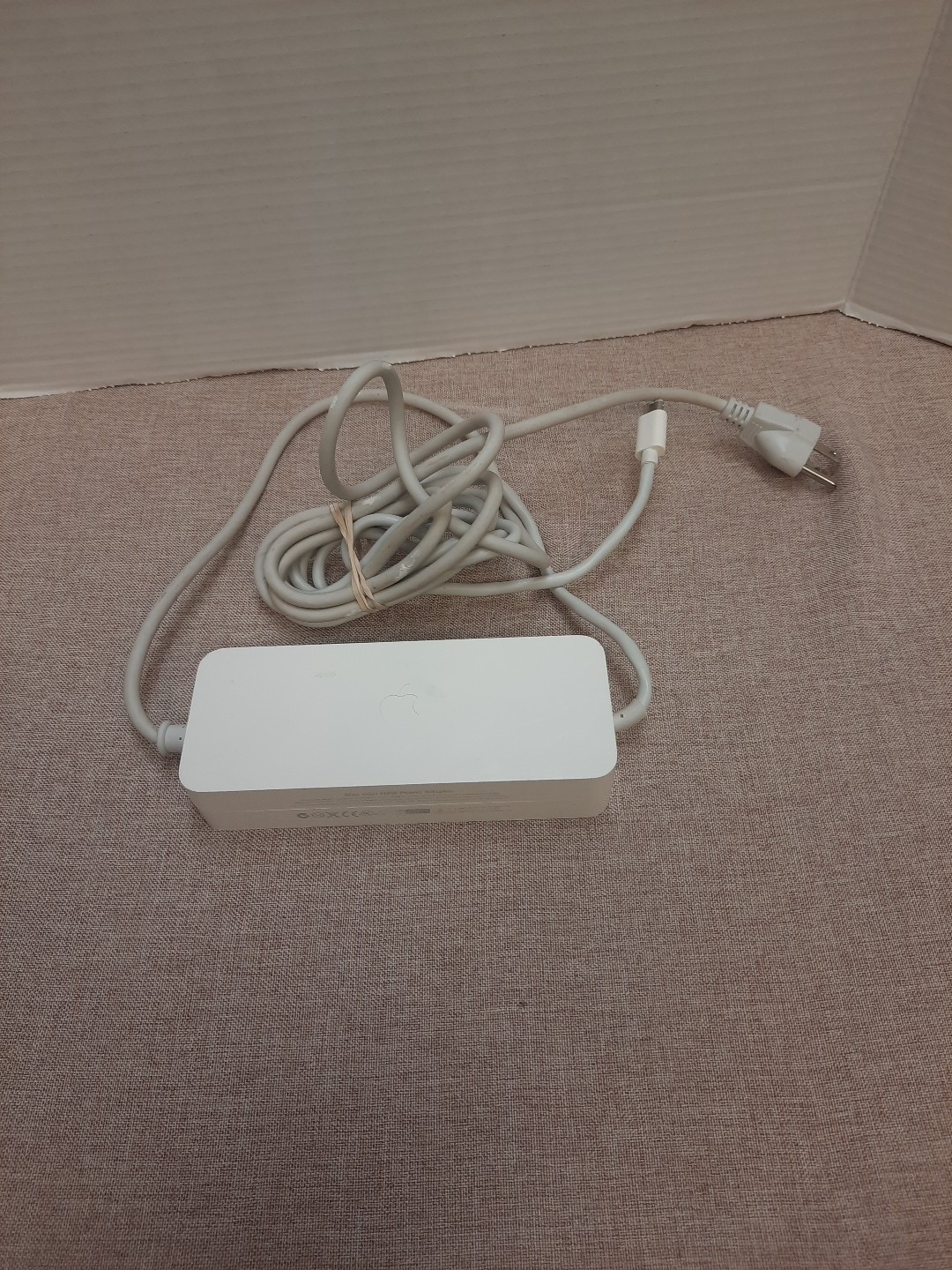 Apple A1188 OEM Mac Mini 110W 18.5V 6A AC Power Adapter Power Cable 