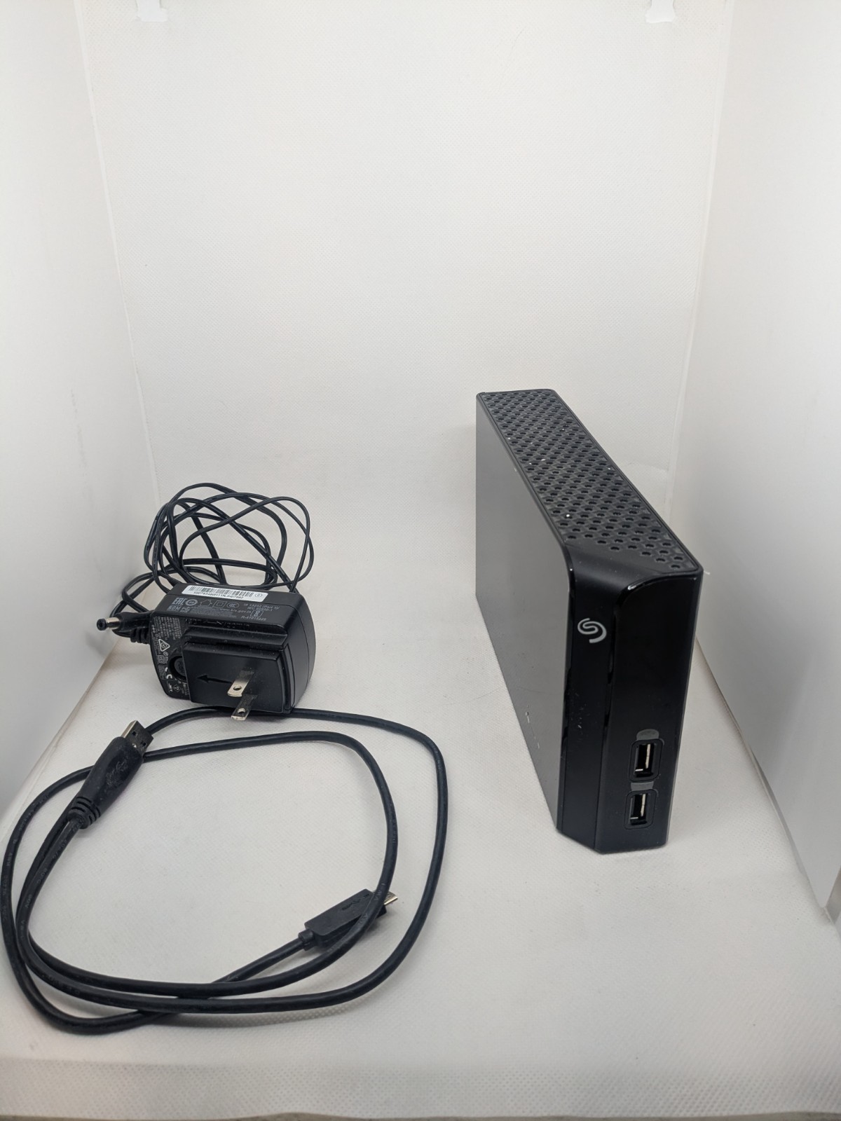 Seagate Backup Plus Hub 10TB External Hard Drive HDD USB 3.0 Used