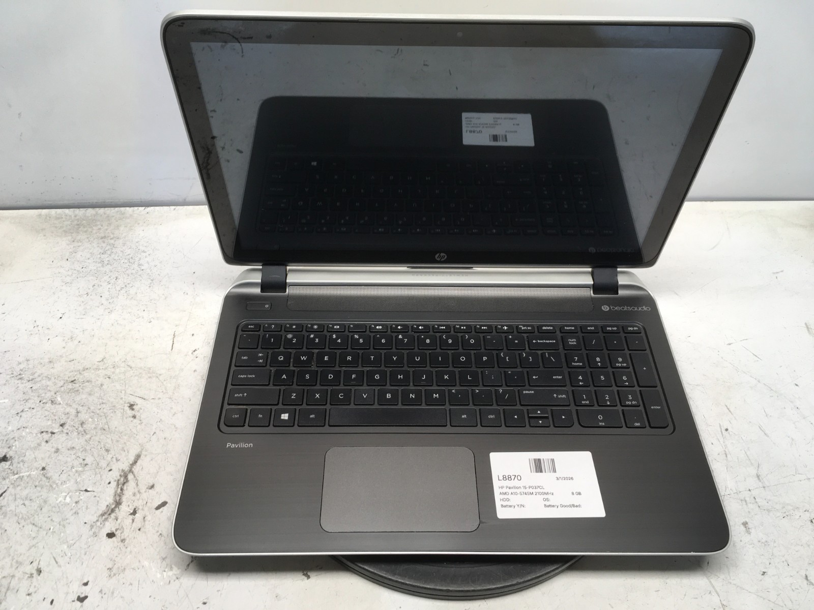 HP Pavilion 15-P037CL AMD A10-5745M 2100MHz 8 GB NO HDD