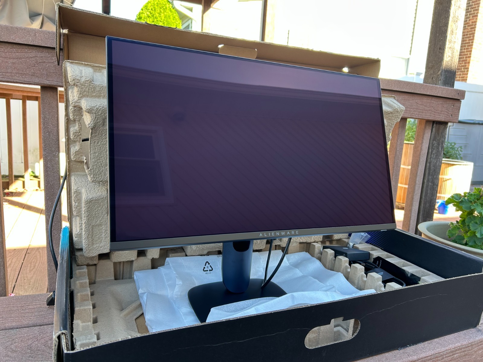 Alienware AW2725Q 27" 4K UHD QD-OLED Gaming Monitor (Excellent Cond)
