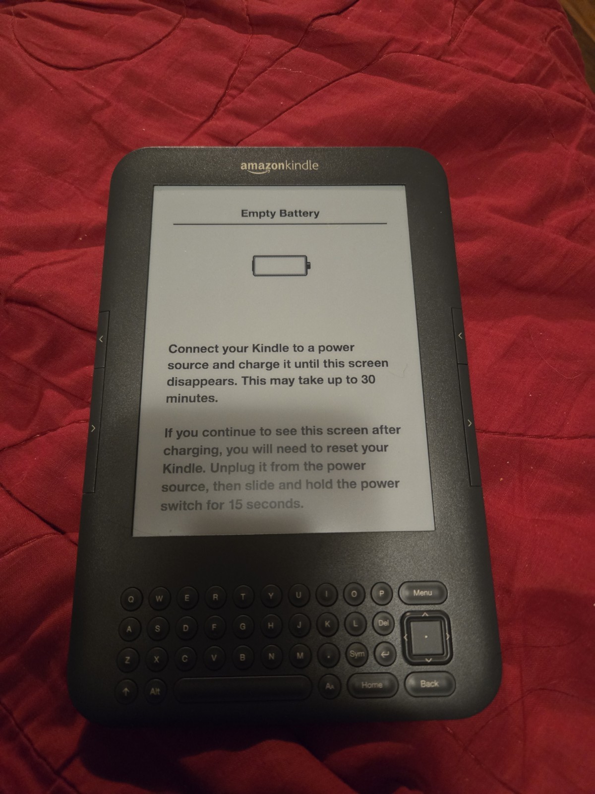 Amazon Kindle Keyboard 3rd Gen *NOT TESTED POSSIBLE OLD DEAD BATTERY/PARTS ONLY*