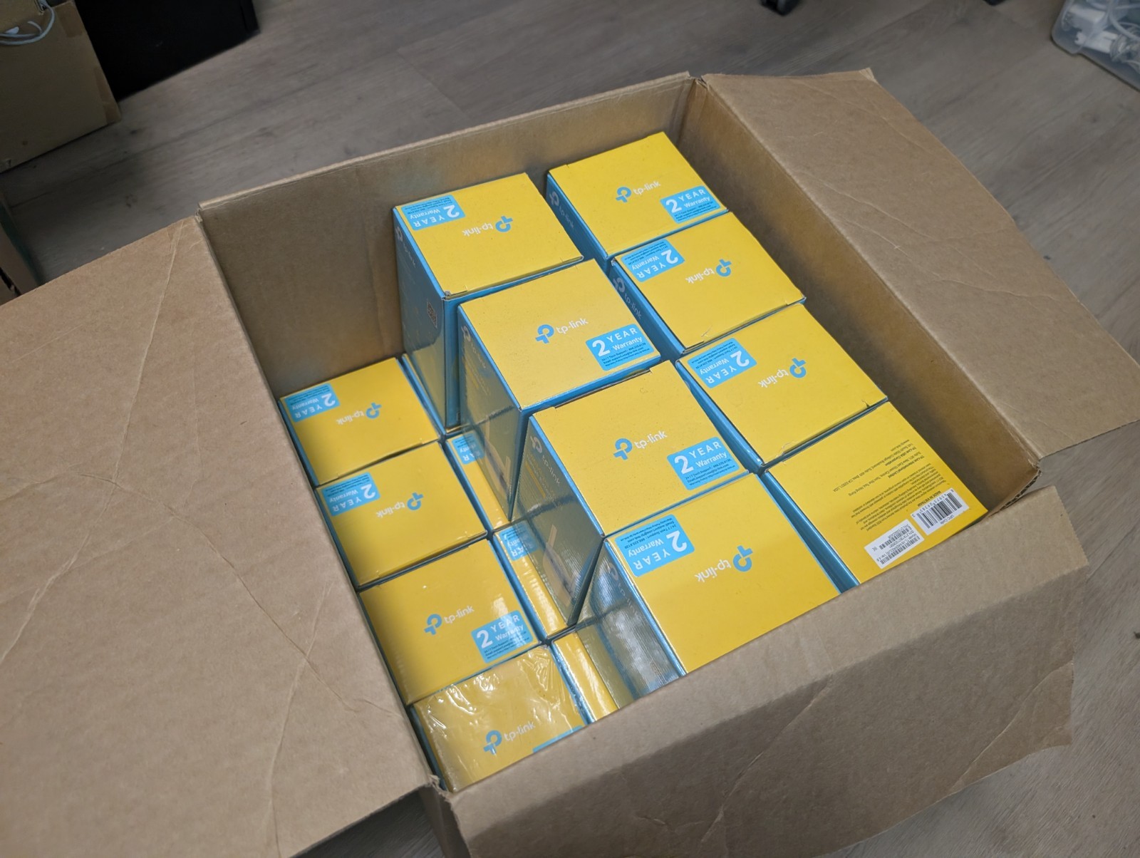 *Lot of 20* TP-Link Wi-Fi Range Extender #TL-WA855RE - 300Mbps / 2.4GHz