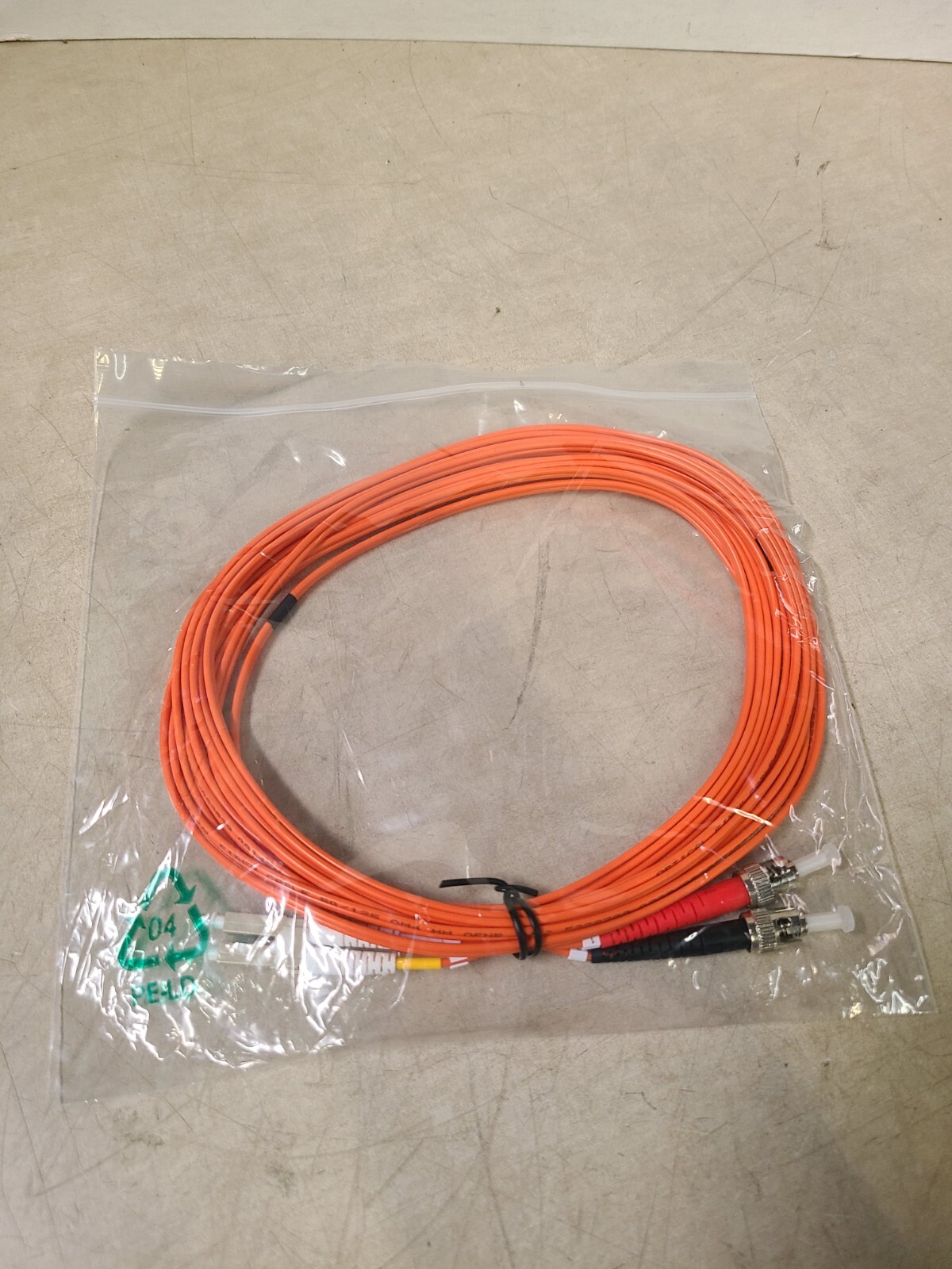 ADD-ST-LC-5M5OM3-OE 5m LC Male to ST Male Orange Patch Cable
