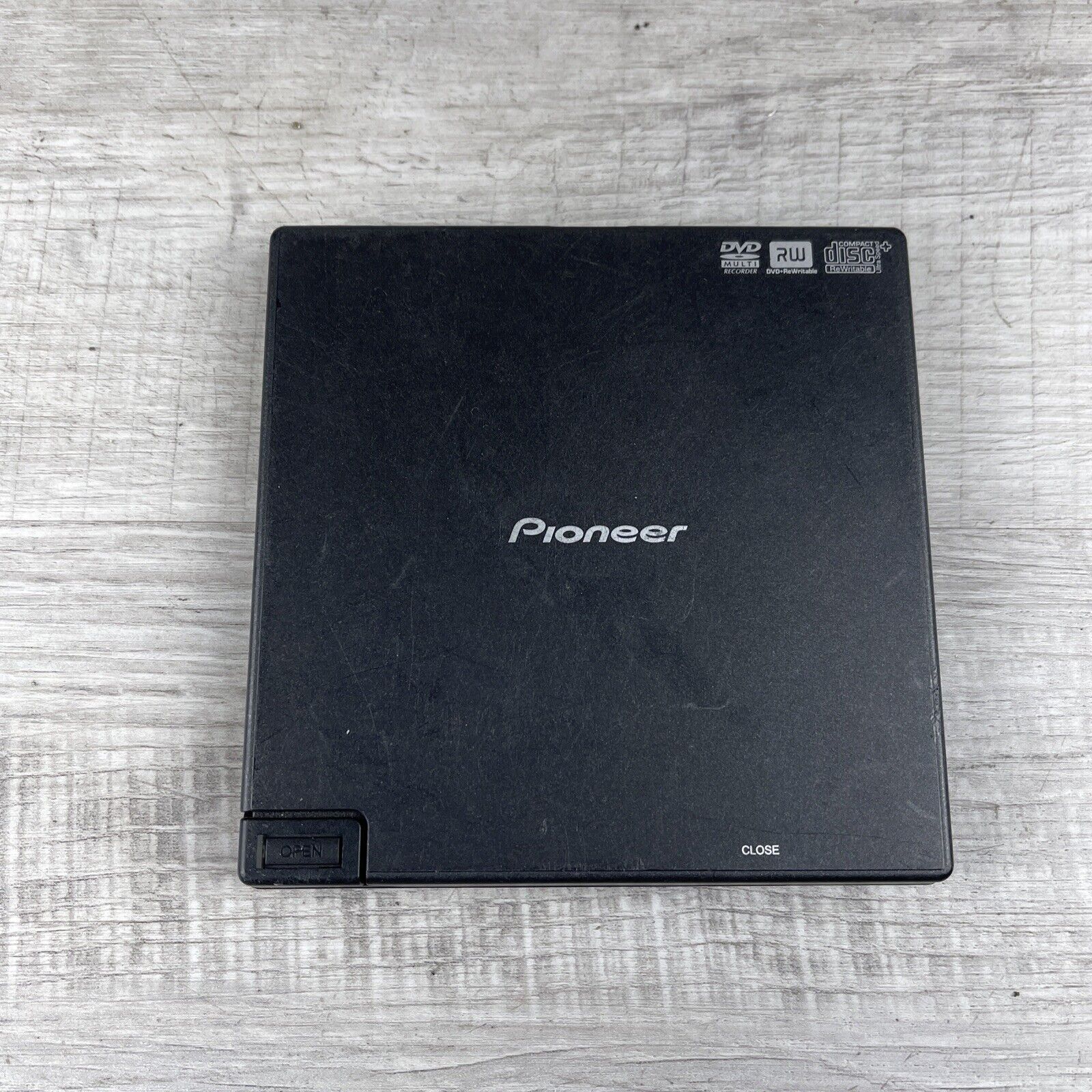 Pioneer Slim DVD reader writer DVR-XD09