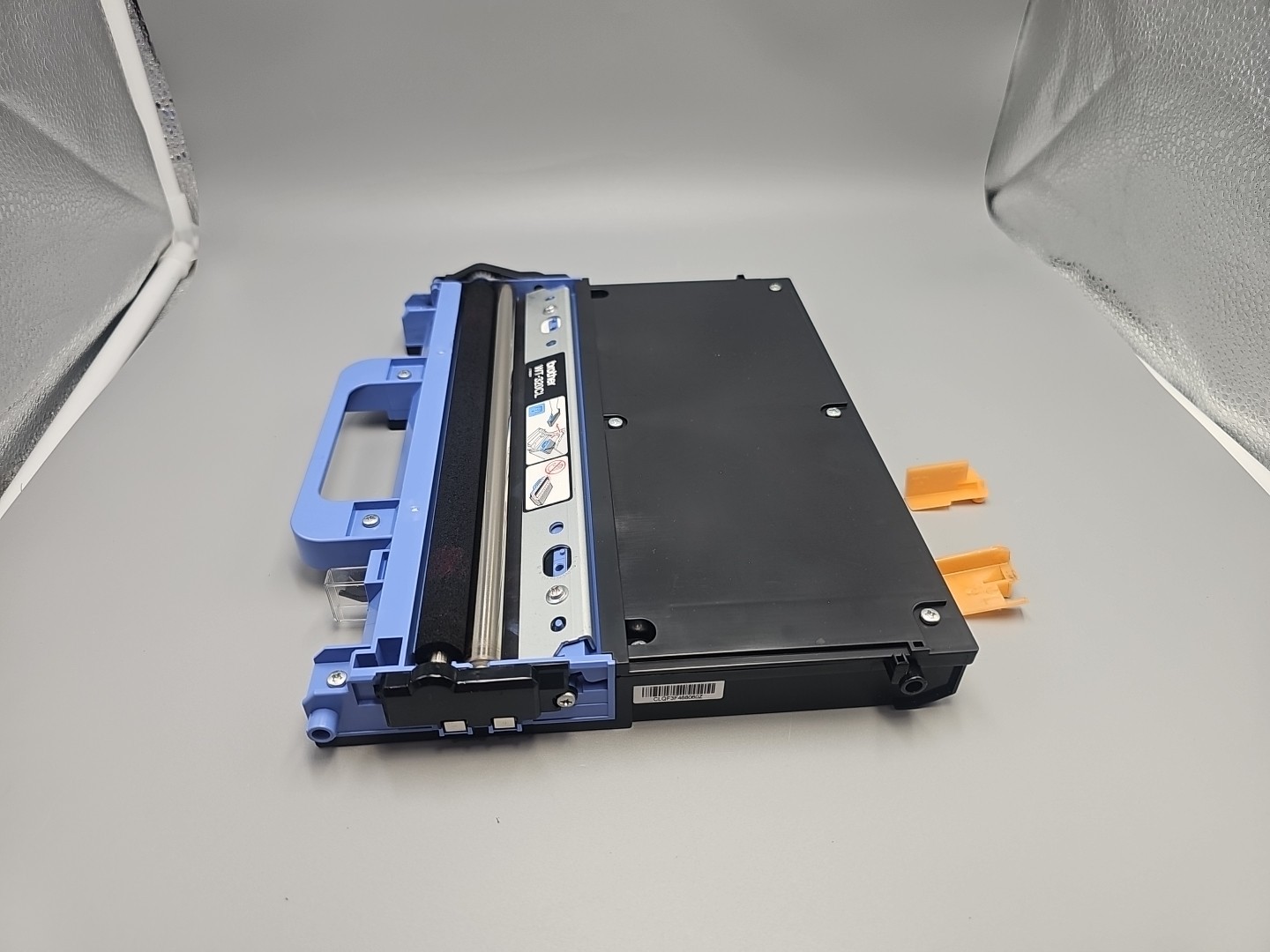 Brother WT320CL Waste Toner Box For Use With: HL-L8250CDN, HL-L8260CDW