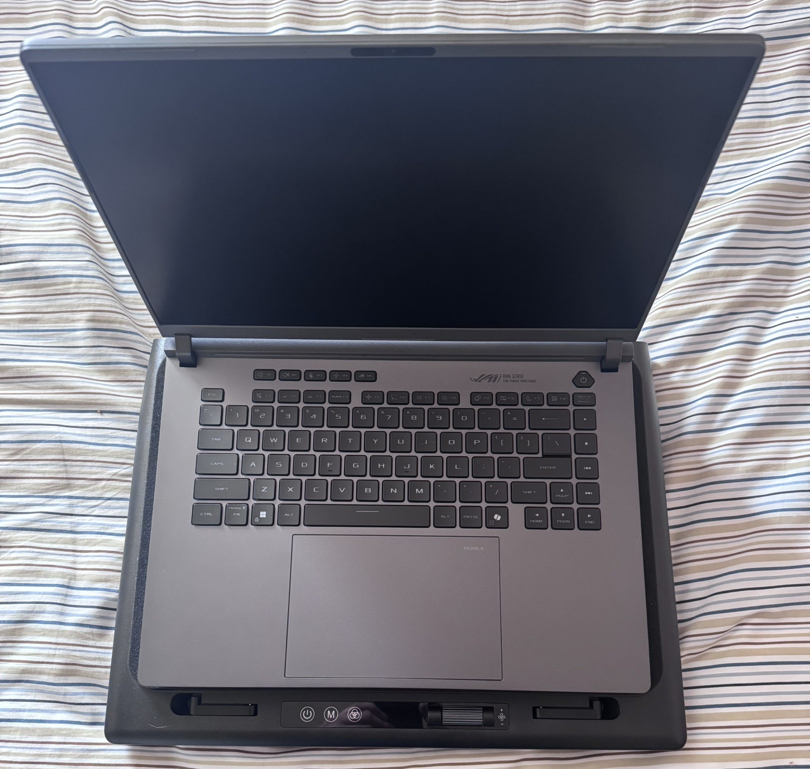 ASUS ROG Strix G615LR/Intel Ultra 9 275HX/Nvidia RTX 5070 Ti Laptop GPU