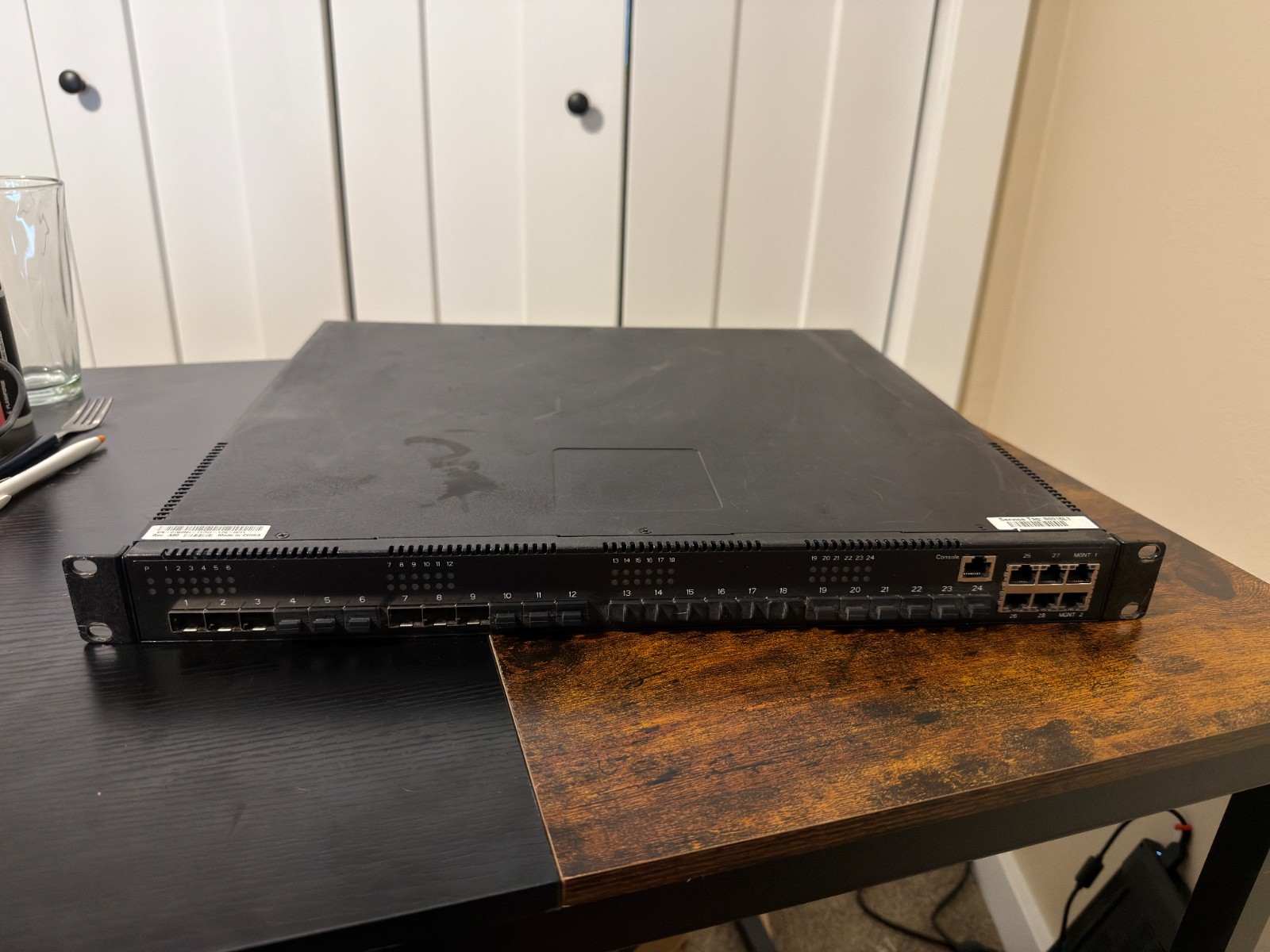 Quanta LB6M 10GbE 24-Port SFP 4x 1GbE L2/L3 Network Switch