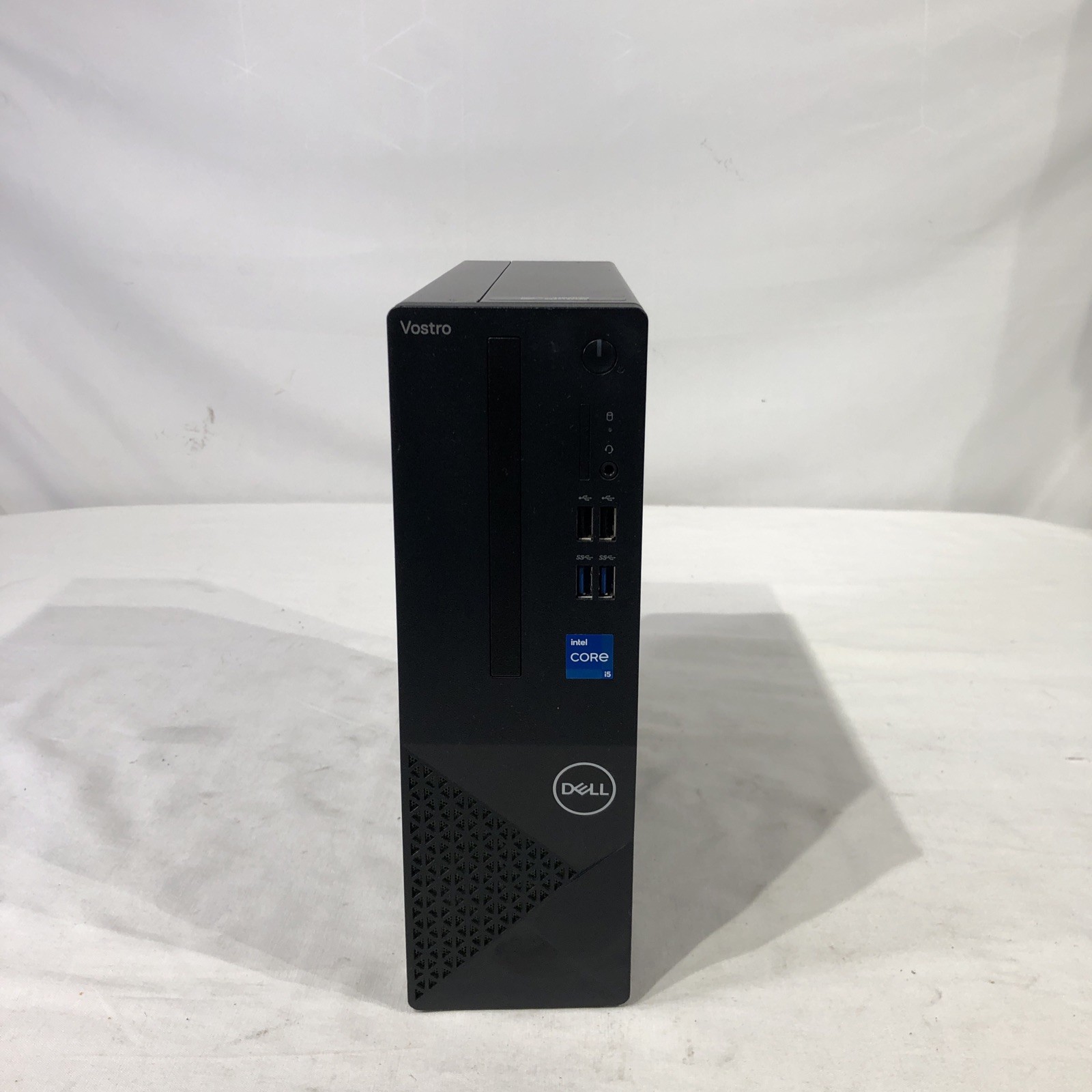 Dell Vostro 3710 Intel core I5-12400 4.4 GHz 16 GB ram 512 GB M.2/Win 11
