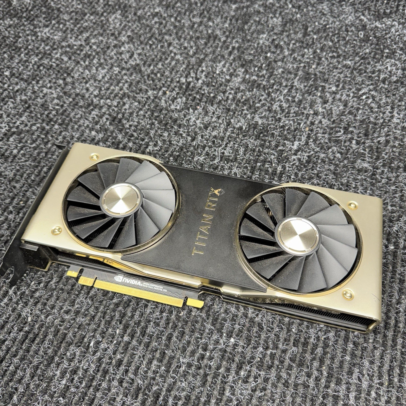 NVIDIA Titan RTX 24GB GDDR6 PCIe 3.0 GPU Video Card PG150 900-1G150-2500-000 AN
