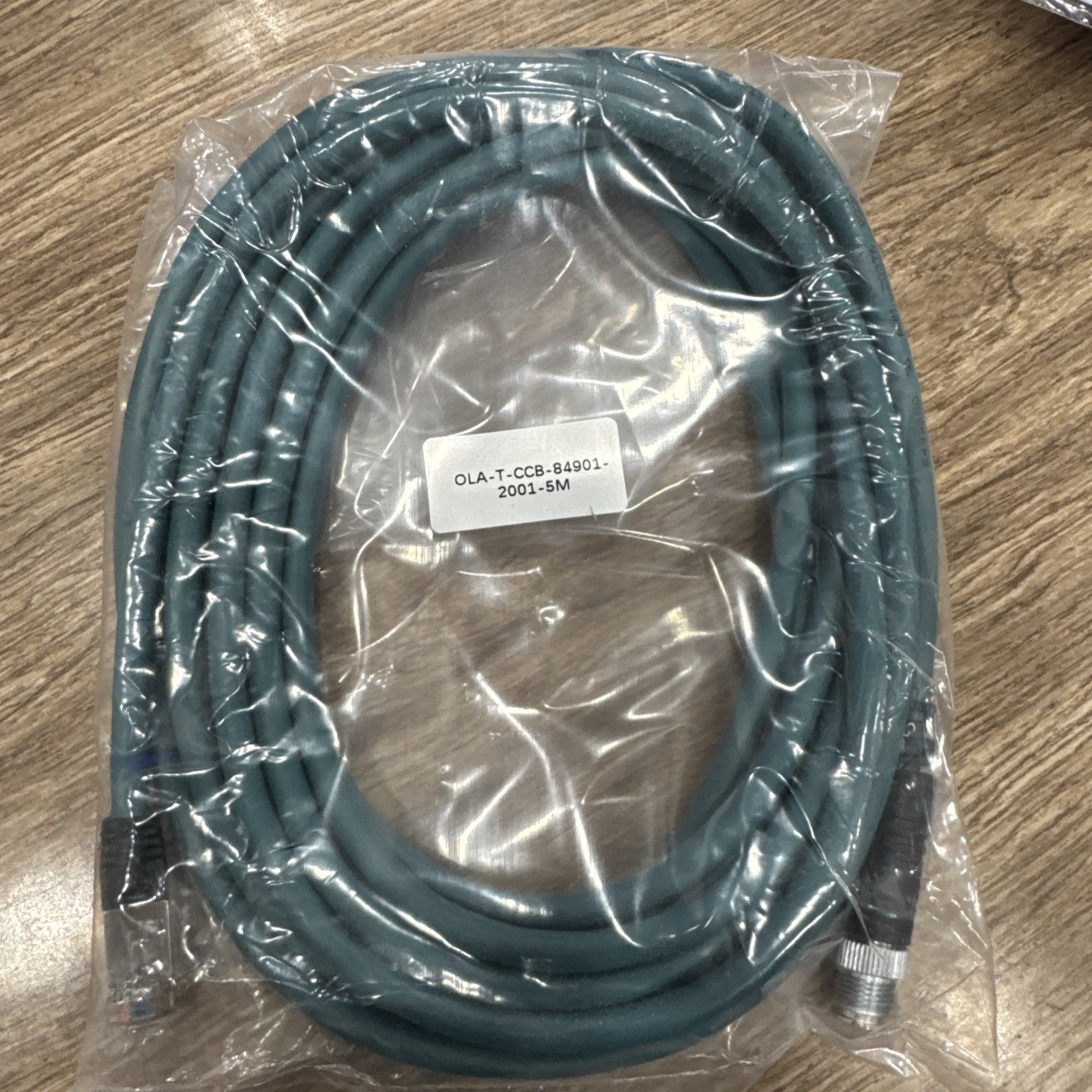 M12 X-Coded 8 Pin Male to RJ45 GigE vision Cat5E High Flex Ethernet Cable 5meter