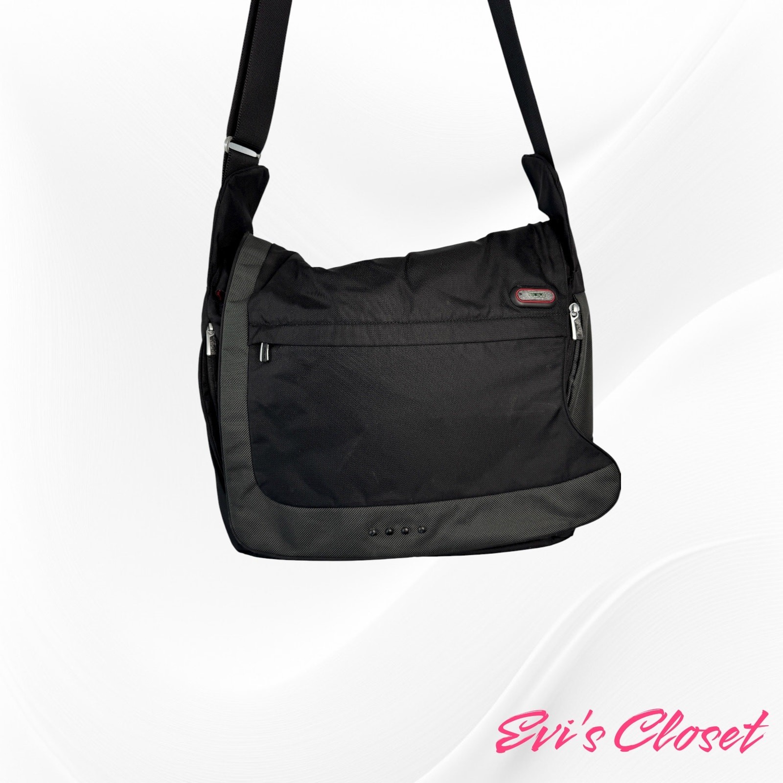 Tumi 5112D Init T-Tech Black Nylon Expandable Messenger Laptop Work Bag