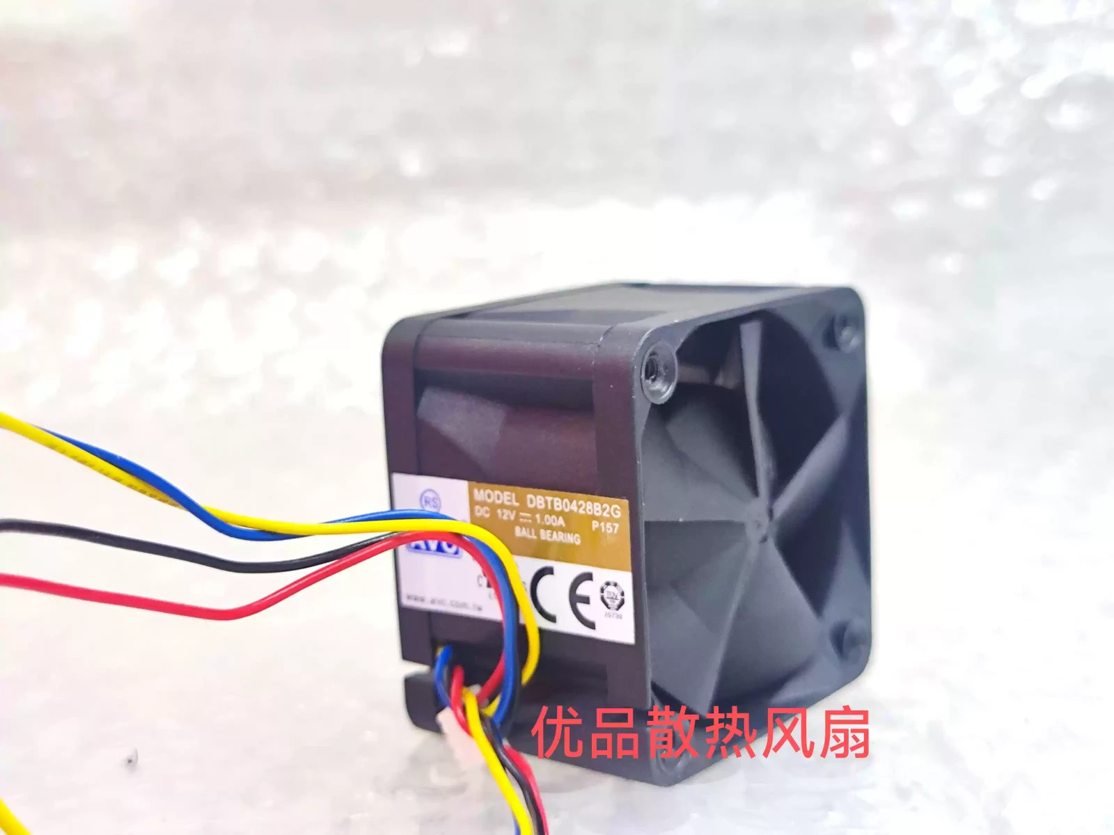 AVC DBTB0428B2G 4028 12V  1.00A  4-wire cooling fan
