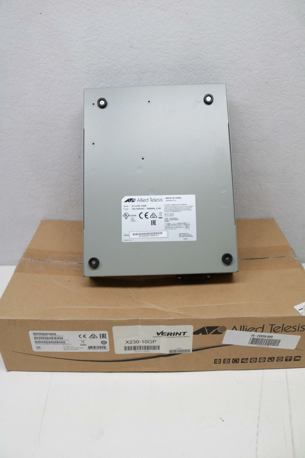 Allied Telesis X230-10GP 8 Port x 10/100/1000MBPS POE+ Gigabit Ethernet Switch