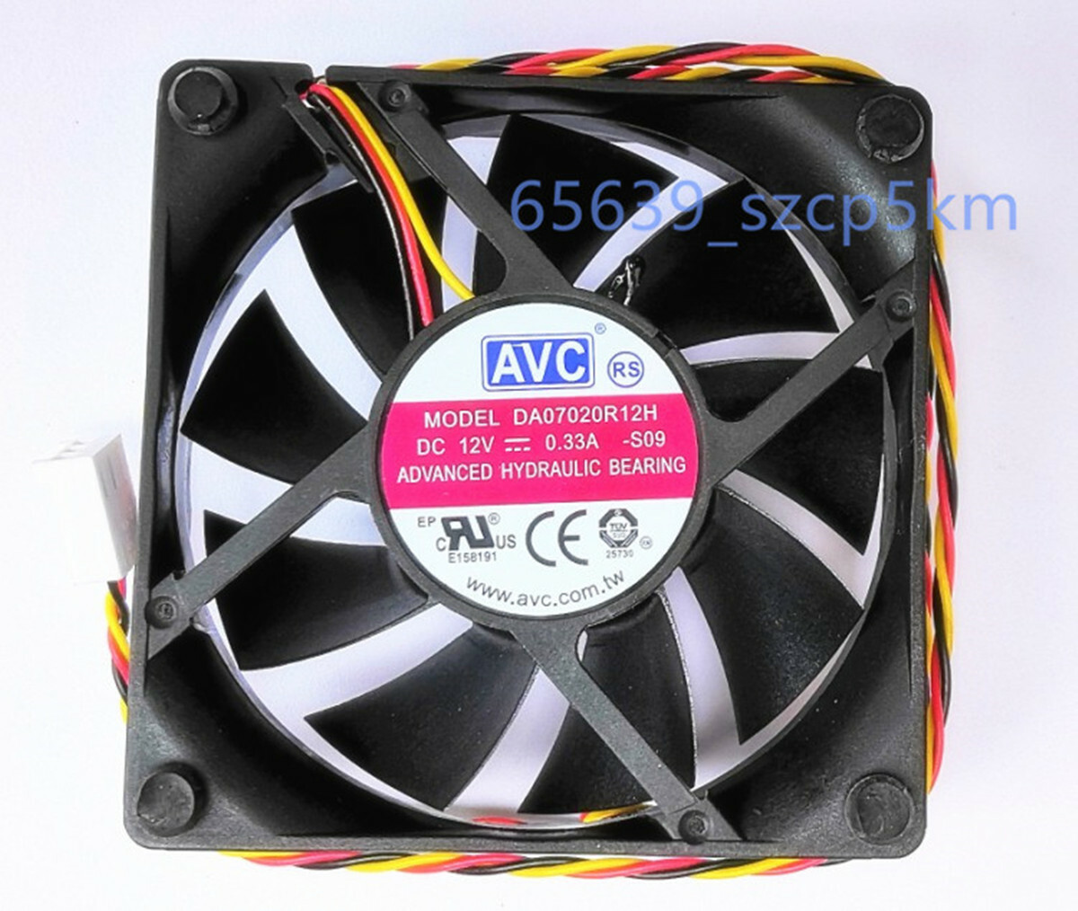 NEW AVC DA07020R12H DC12V 0.33A 70*70*20MM 7020 3-Pin Chassis Cooling Fan