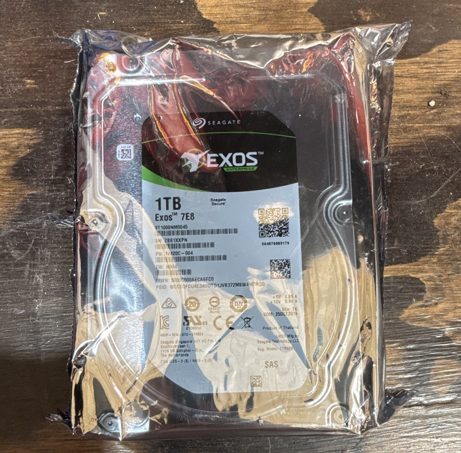 Seagate Exos 7E8 1TB SAS 3.5" 7200RPM 128MB Seagate Secure ST1000NM0045