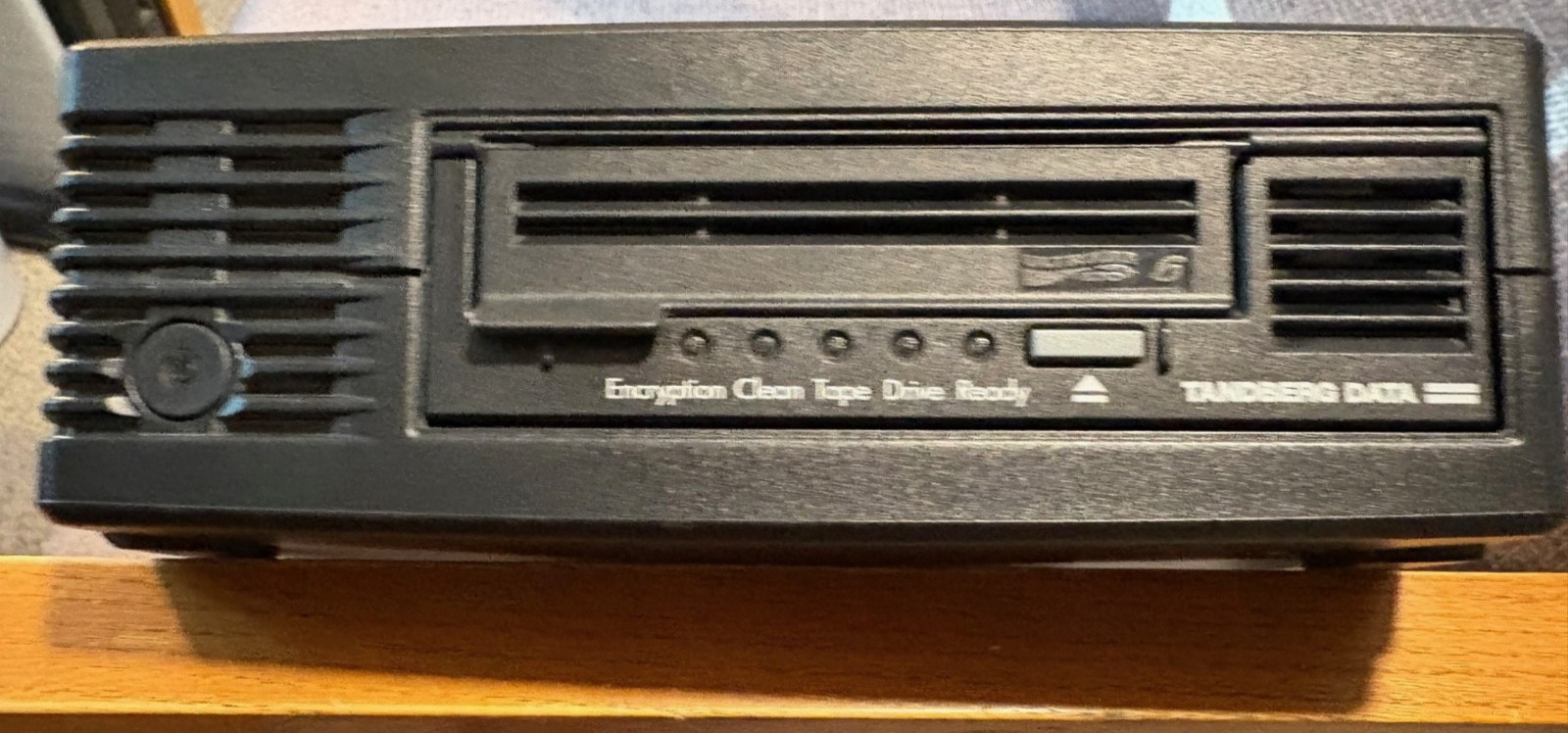 TANDBERG DATA HP LTO6 External SAS TAPE DRIVE Ultrium6250 LTO-6