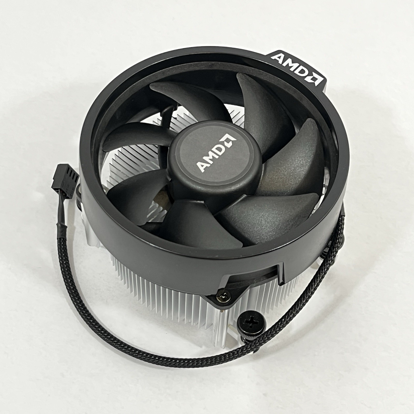 NEW AMD Wraith Spire AM4 Ryzen CPU Cooler Heatsink w/Pre-Applied Thermal Paste