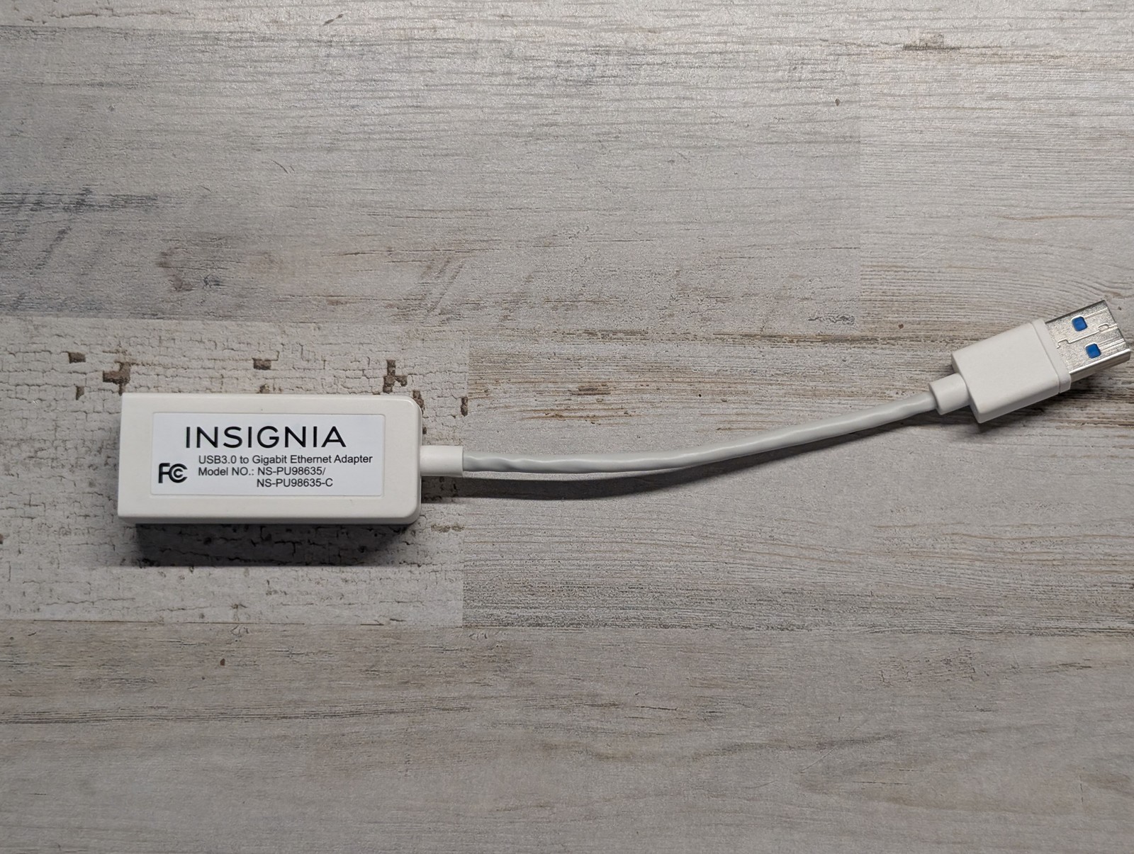 Insignia USB 3.0 to Gigabit Ethernet Adapter NS-PU98635/NS-PU98635-C White