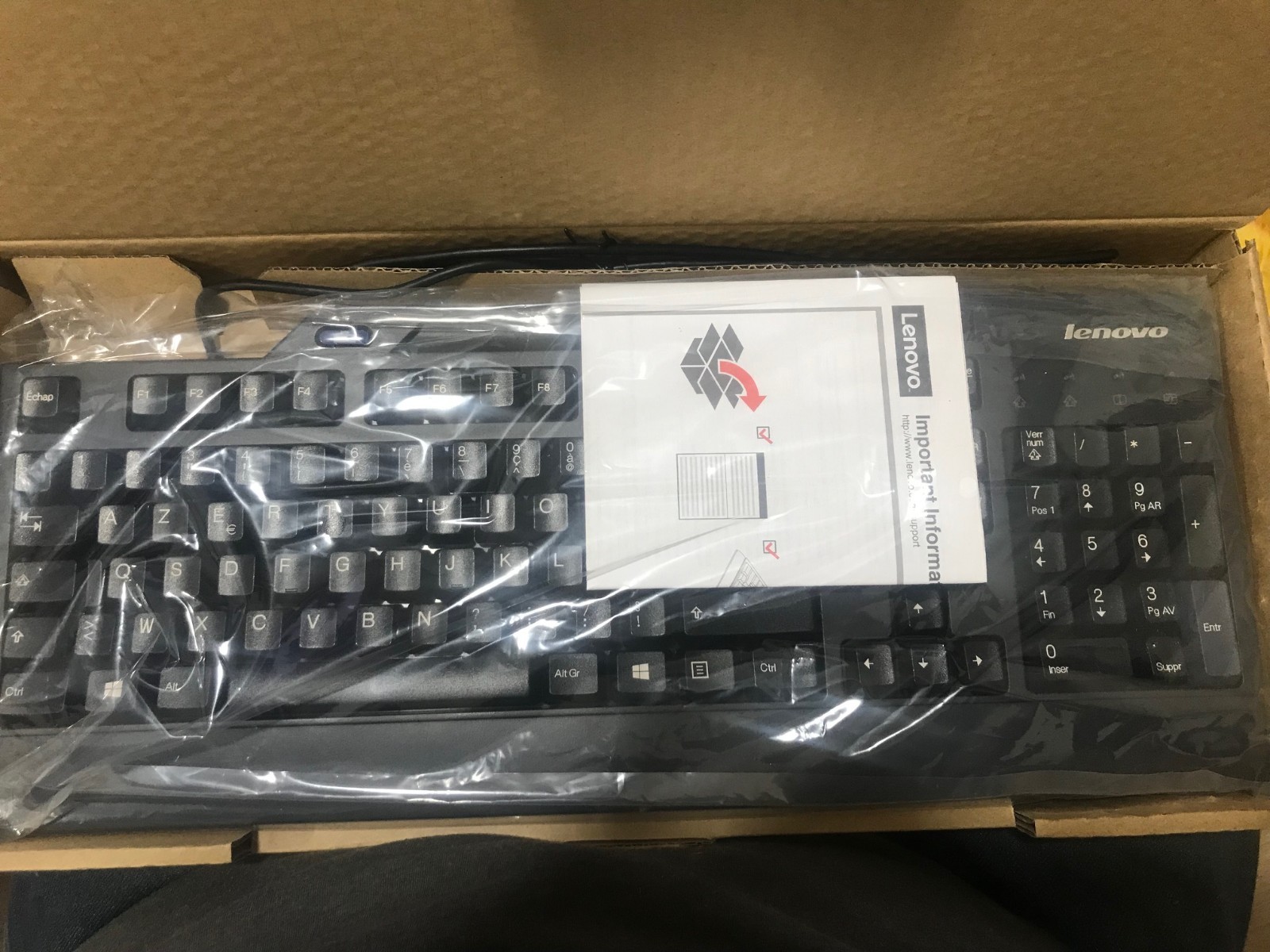 Genuine Lenovo KUS0866 SMART CARD Keyboard FRENCH AZERTY Layout - TOP Security