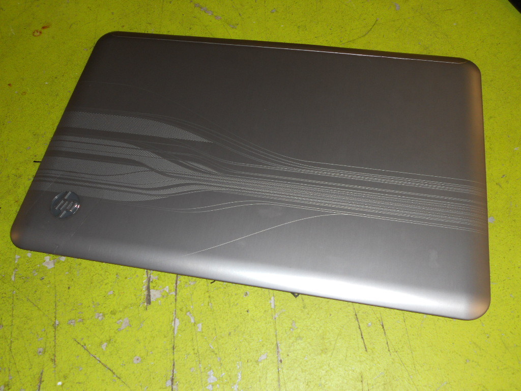 HP Pavilion DV6-3230us  LCD Back Cover 629283-001 DQ605178003 3JLX8TP103C