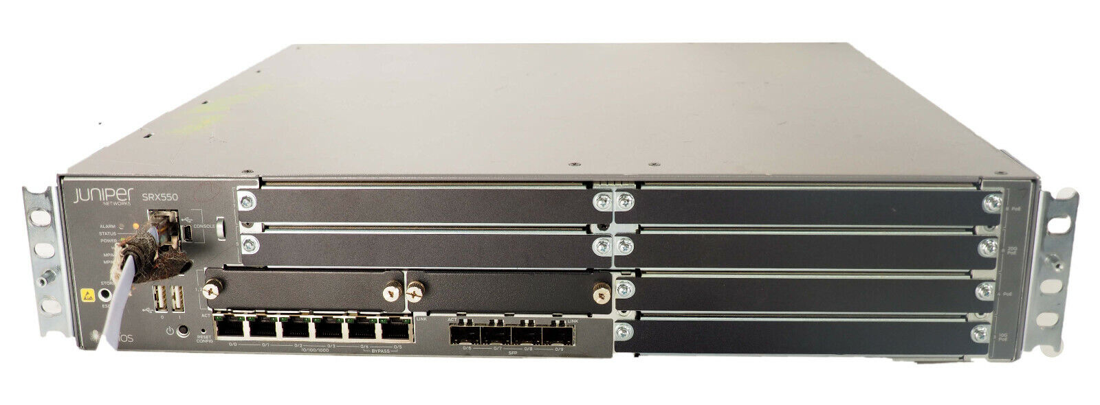 Juniper SRX550 SRX550-645AP Services Gateway Firewall Security Appliance 