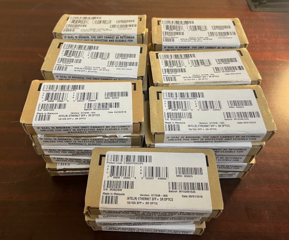 Lot of 34 Intel E10GSFPSRG1P5 1G/10G SFP+ SR Optical Transceiver Modules