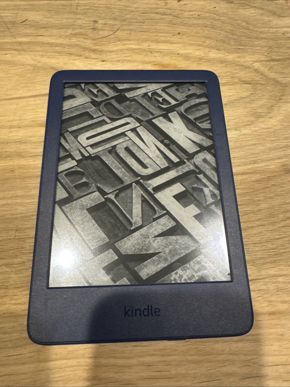 WiFi Only Amazon Kindle 11th Gen 16GB Blue C2V2L3