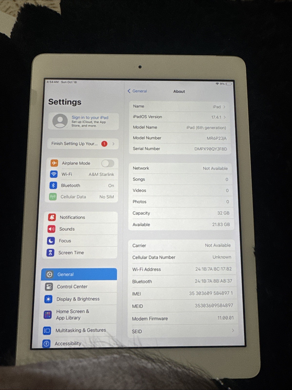 iPad 6th Generation 32gb WiFi & Cellular (Unlocked)