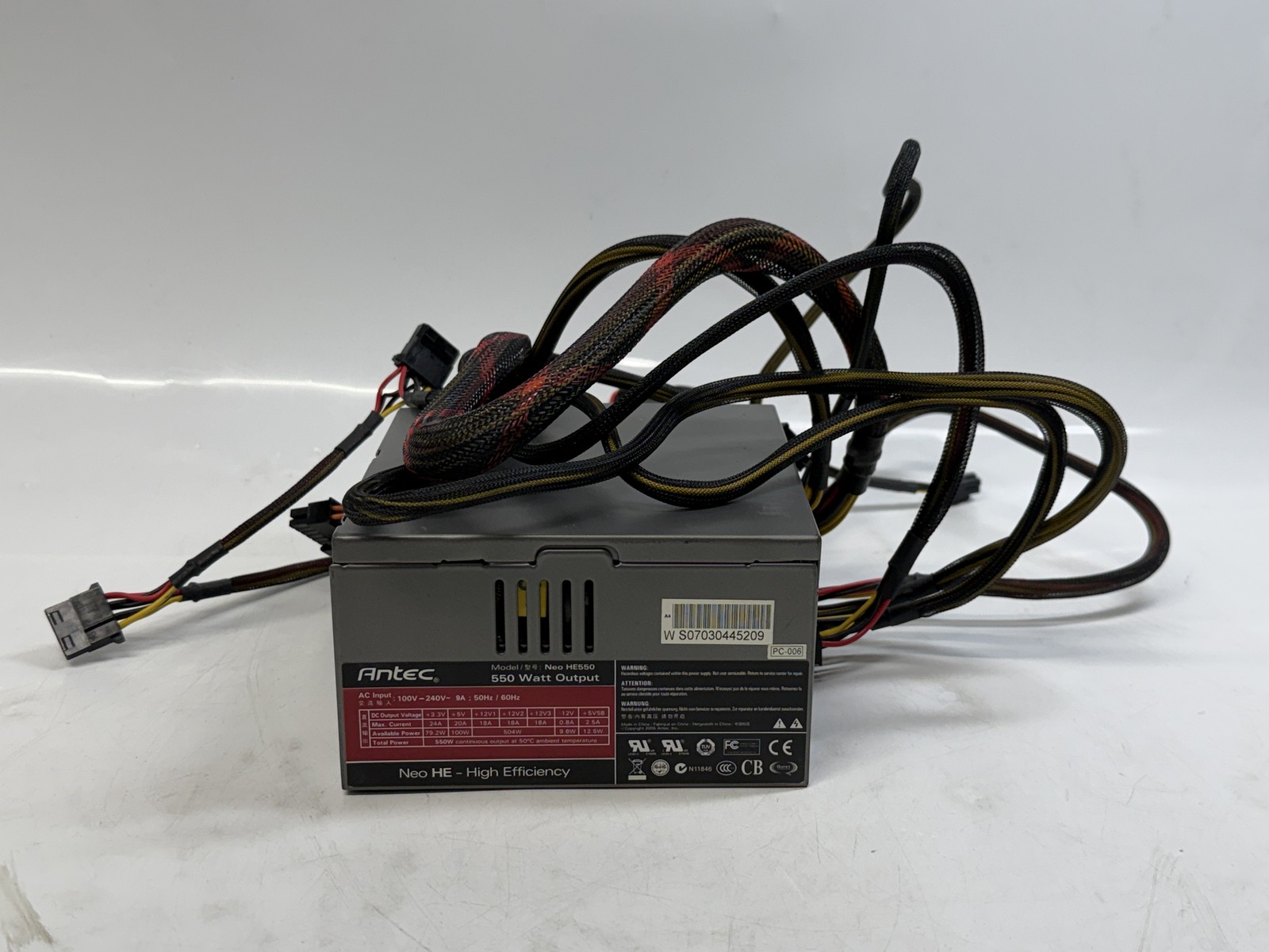 Antec Neo HE550 N11846 ATX power supply
