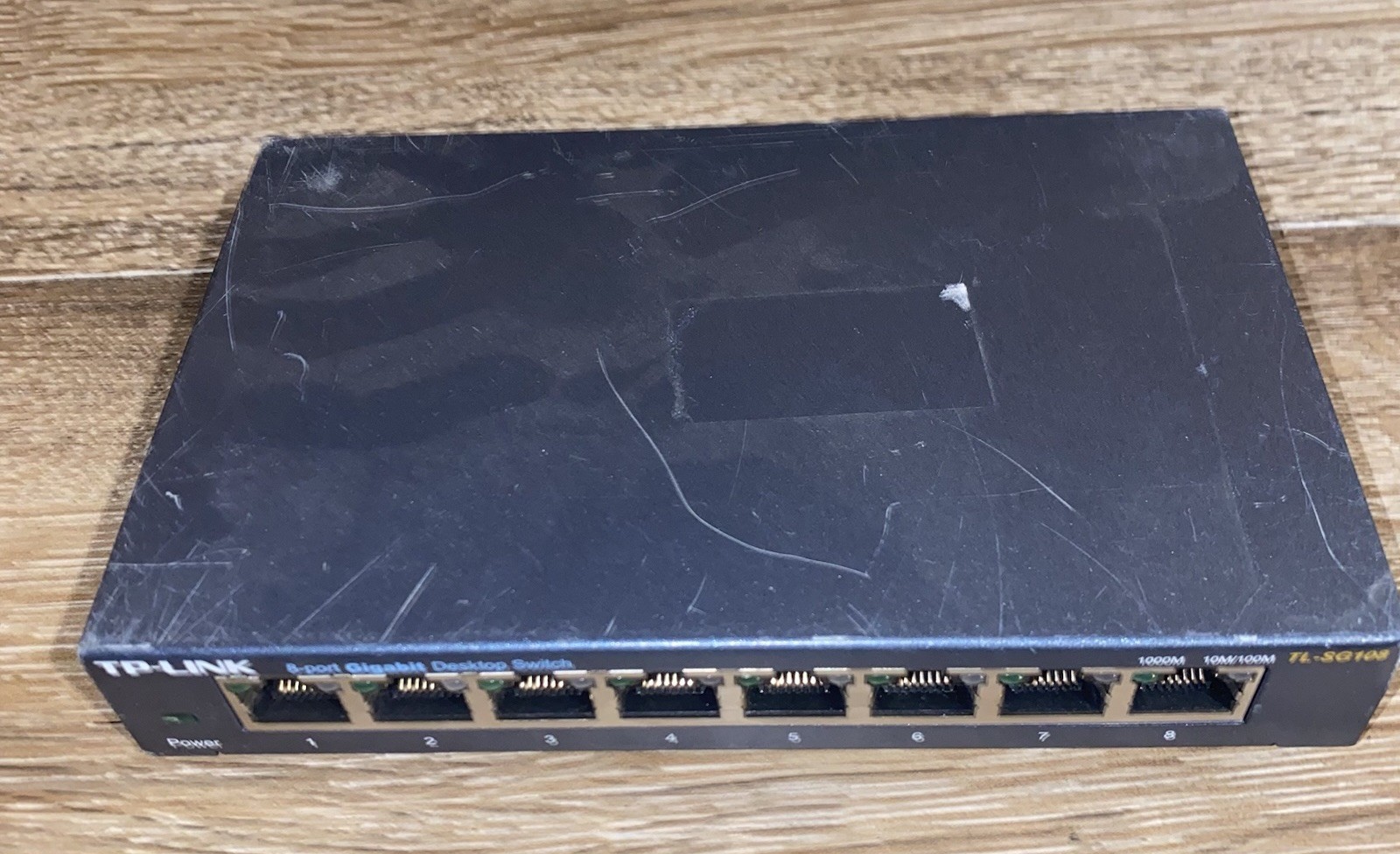 TP-LINK TL-SG108 8-Port Gigabit Desktop Switch - Untested