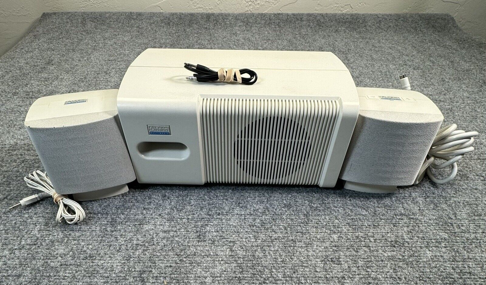 Altec Lansing 2.1 Computer Speaker System Subwoofer & 2 Speakers ACS45