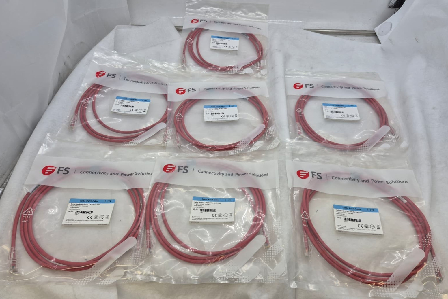 Lot of 7 FS CAT5e Snagless UTP PVC CM Patch Cable 7ft (2.1M) 24AWG