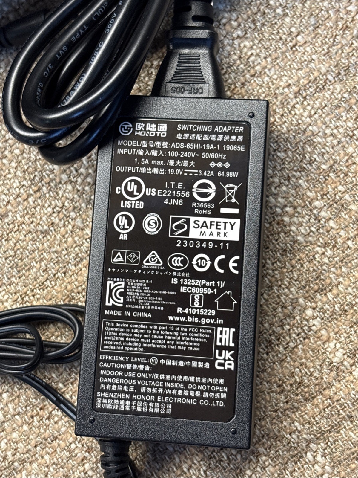 Genuine HOIOTO AC/DC Adapter ADS-65HI-19A-3-19065E Power Supply 19V 3.42A New