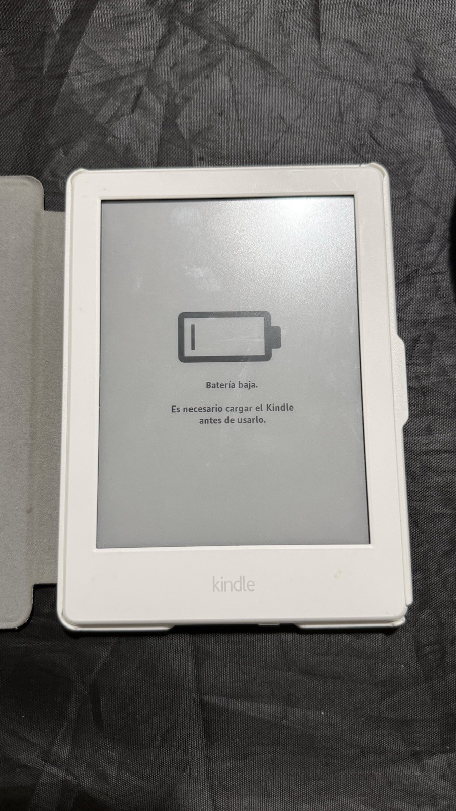 Amazon Kindle White eBook Reader with Cover