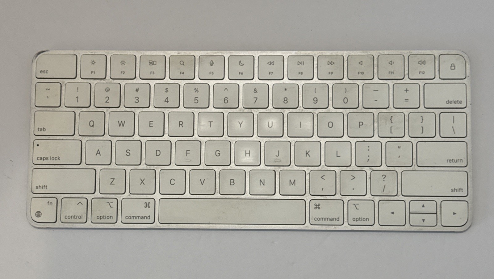Apple Magic Keyboard Wireless Bluetooth for Laptop Mac A2450 PARTS ONLY Untested